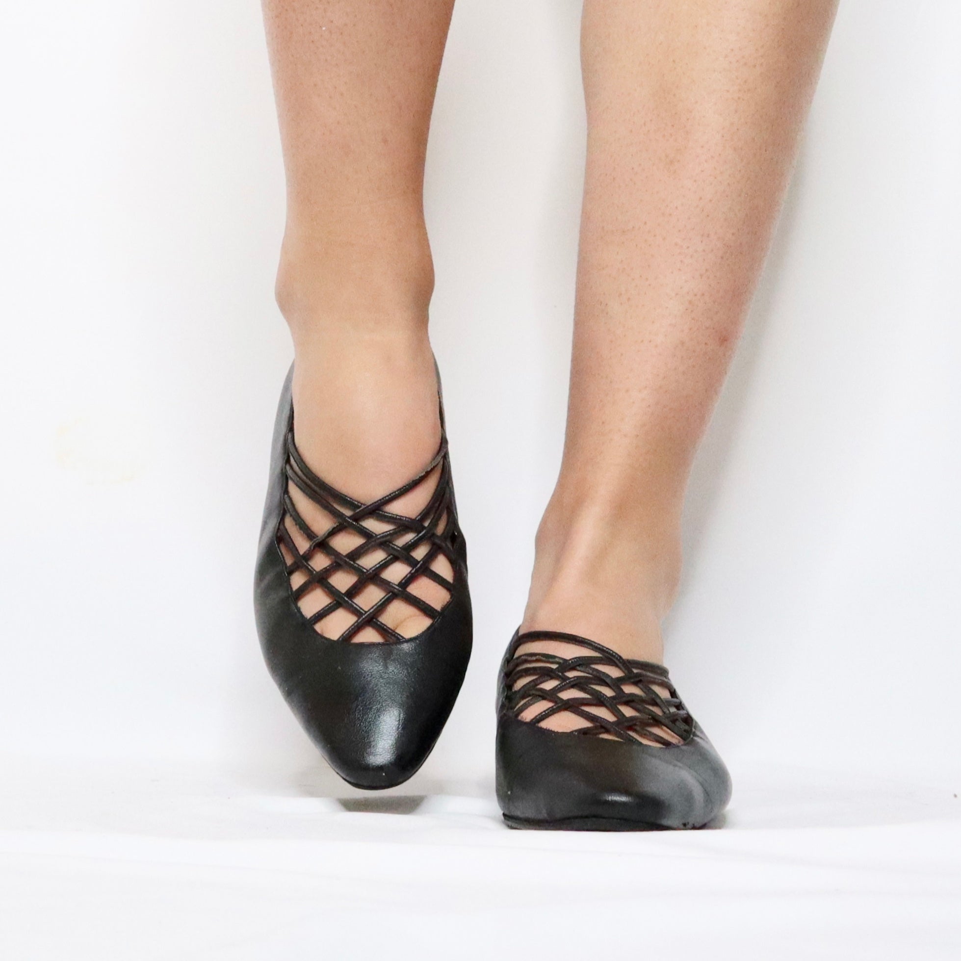 70s ANDREA PFISTER Black Ballet Flats (6/6.5 US)