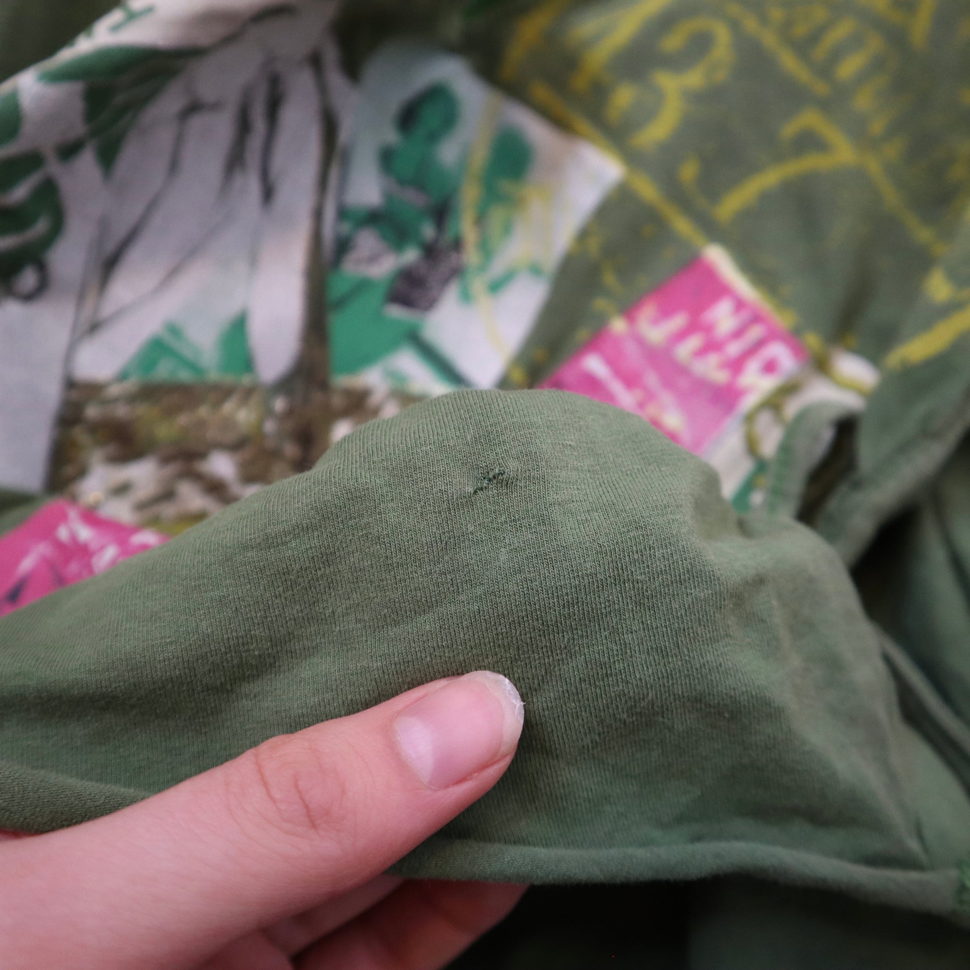 Y2K Green Graphic Cutout Tank Top (S)