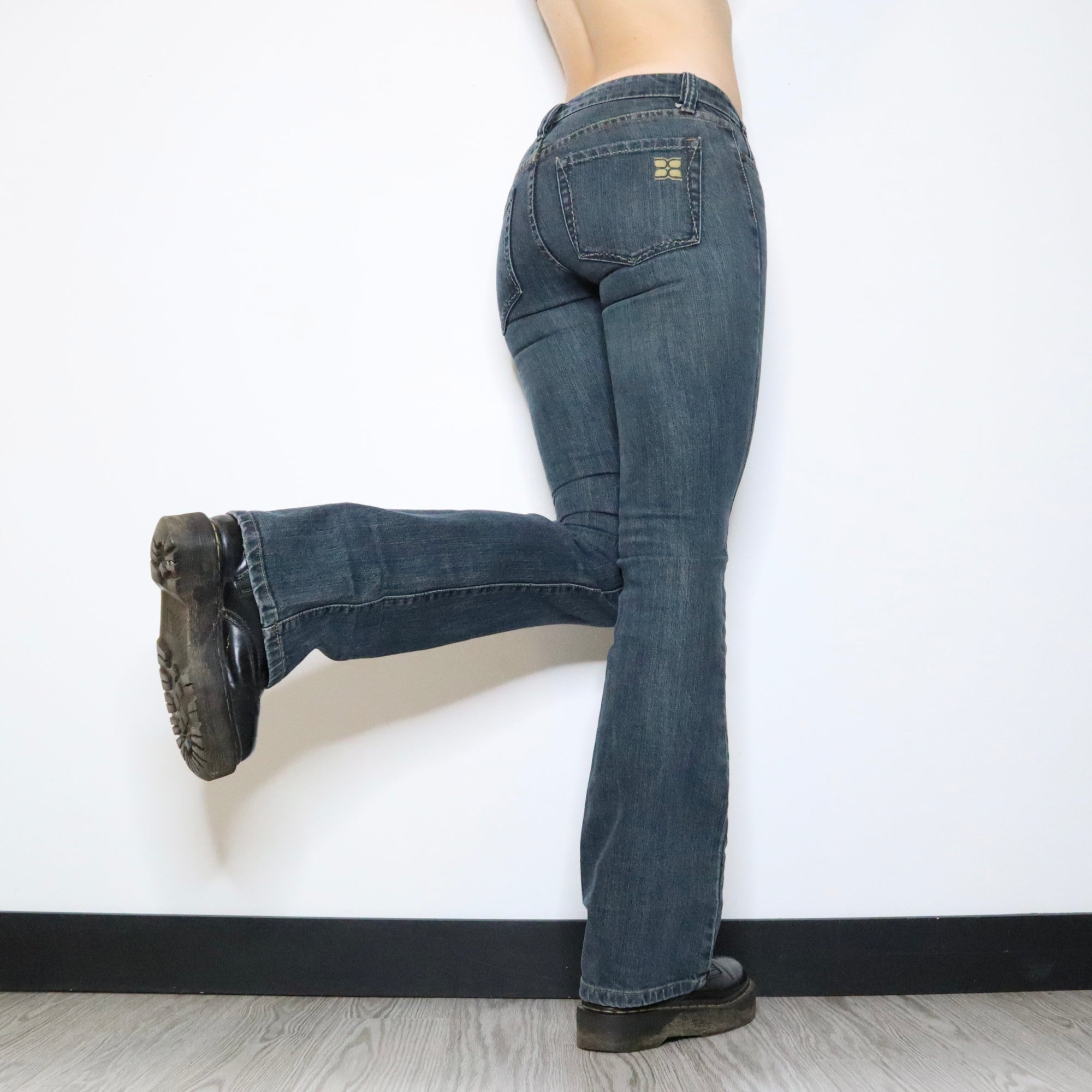 Y2K Low Rise Bootcut Jeans (XS/S)