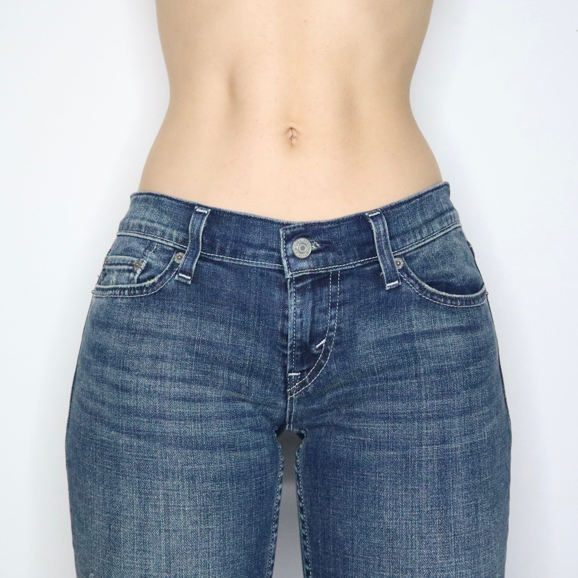 Levi's Low Rise Flare Jeans (Small)