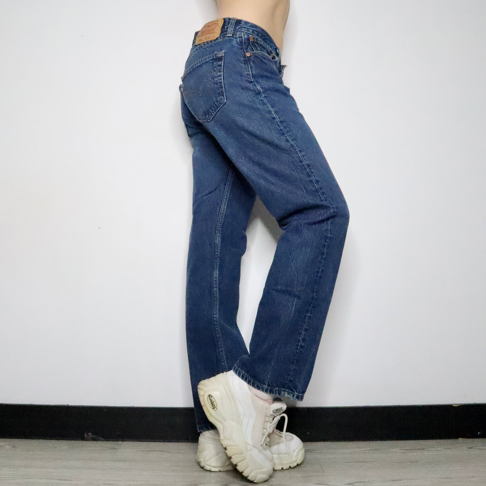 Baggy Levi's 501 Jeans (Large)