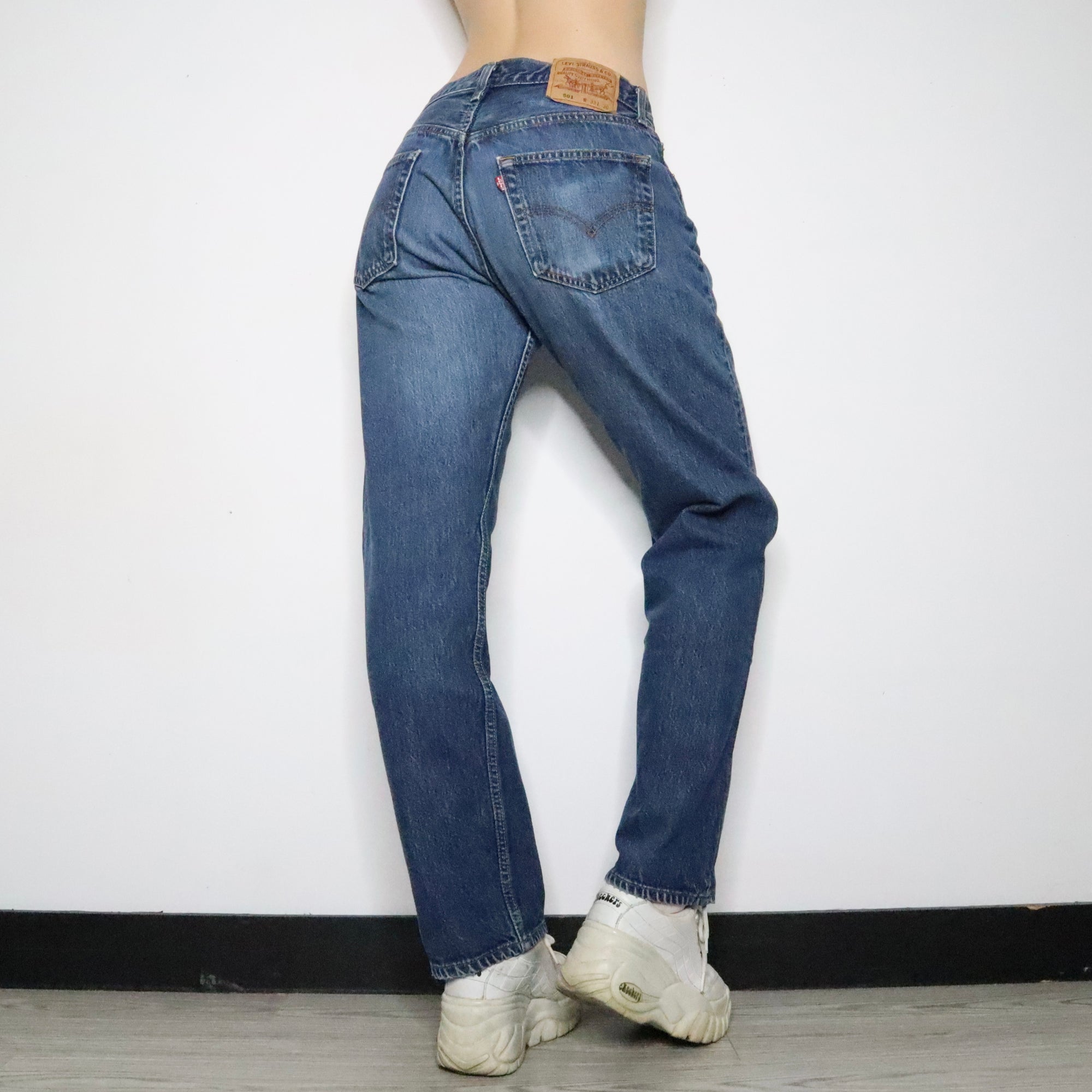Baggy Levi's 501 Jeans (M-L)