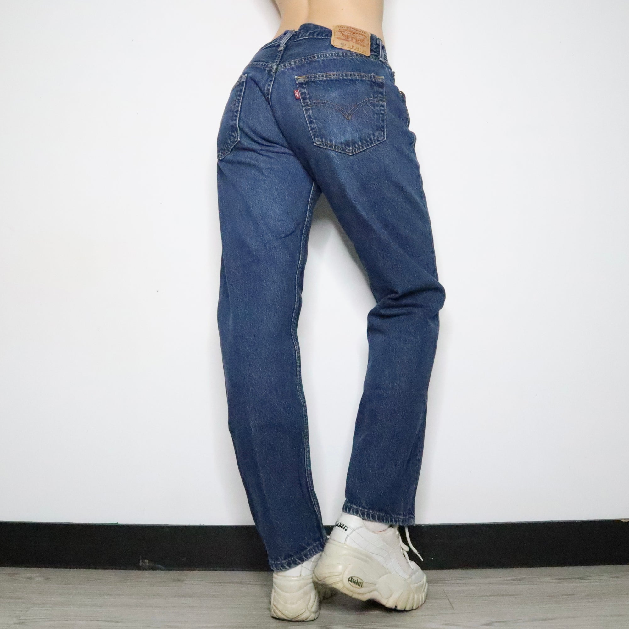 Baggy Levi's 501 Jeans (Large)