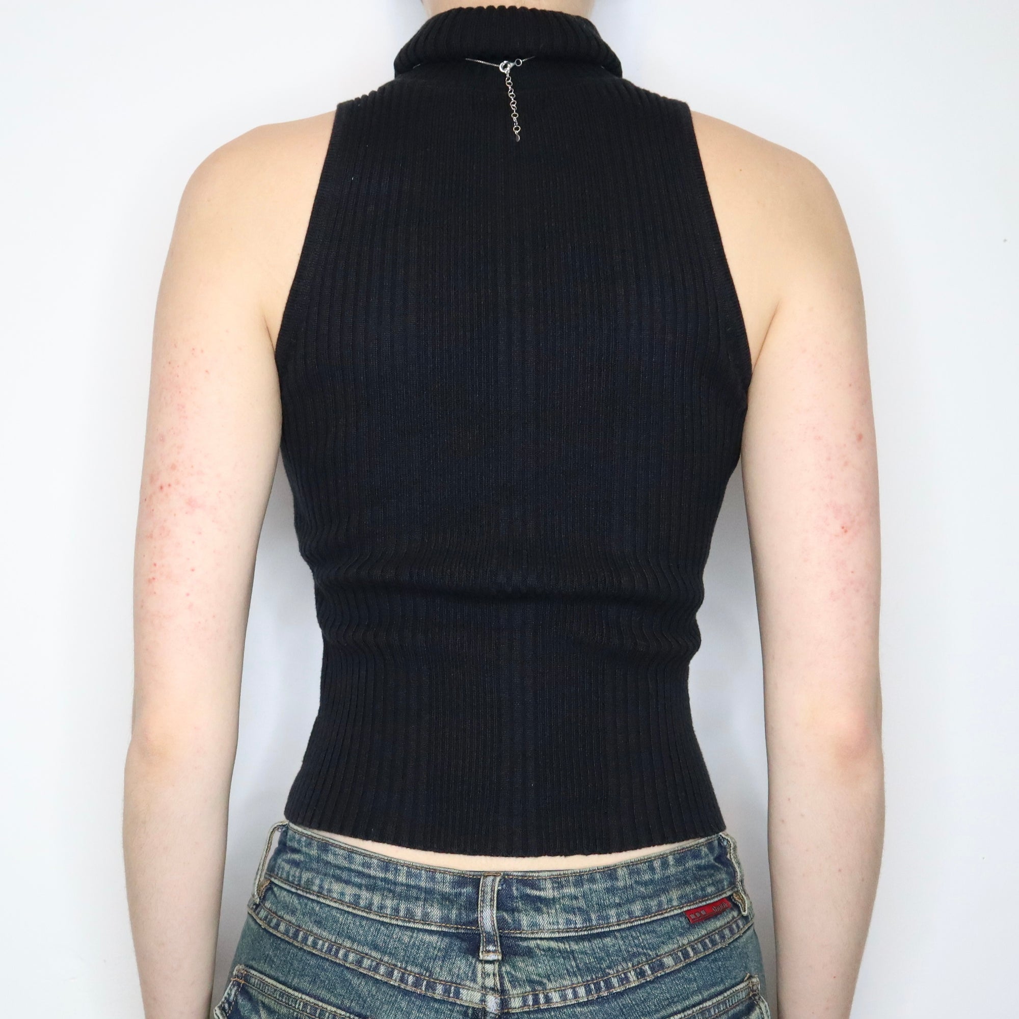 Black Sleeveless Turtleneck