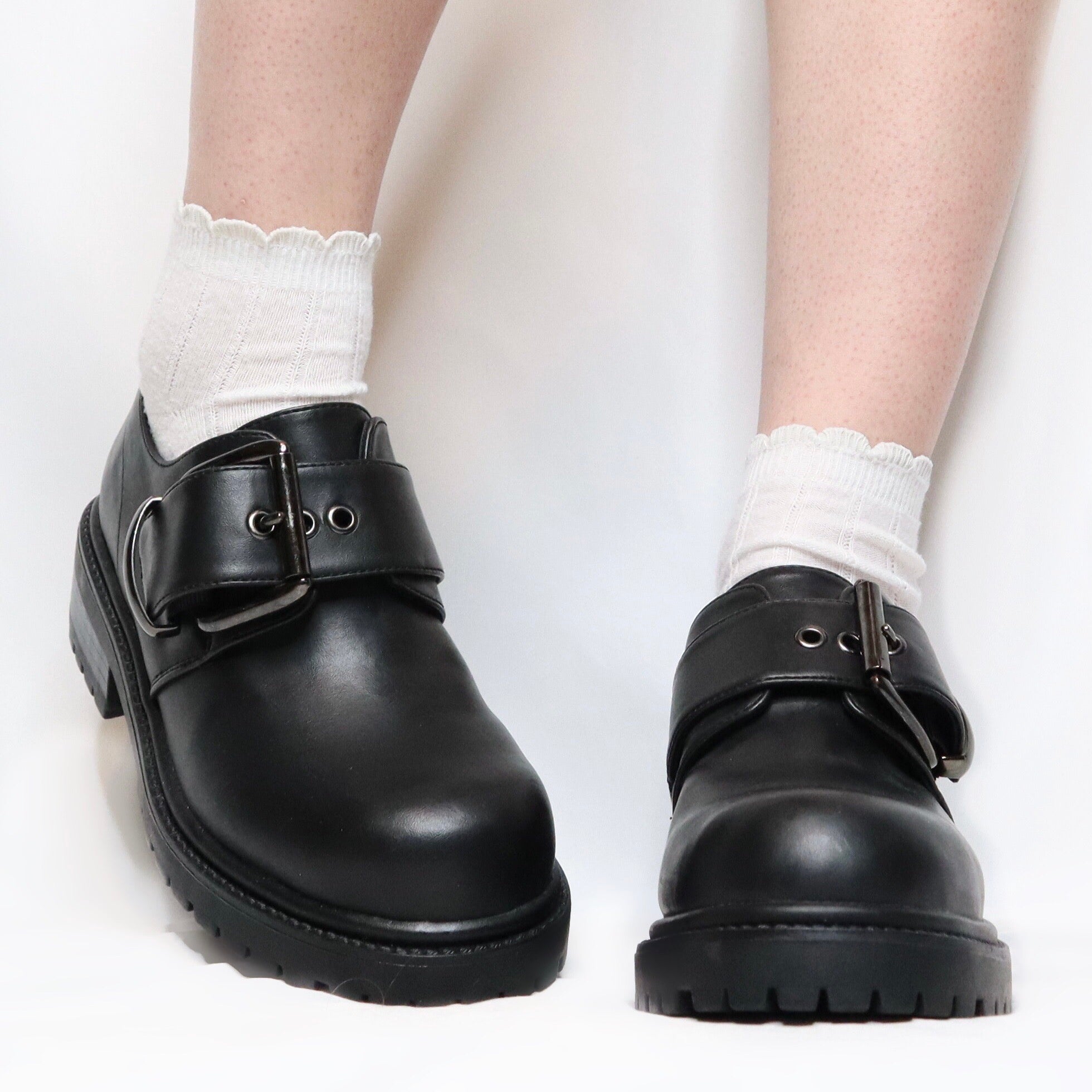 Vintage 90s Chunky Black Faux Leather Platform Shoes