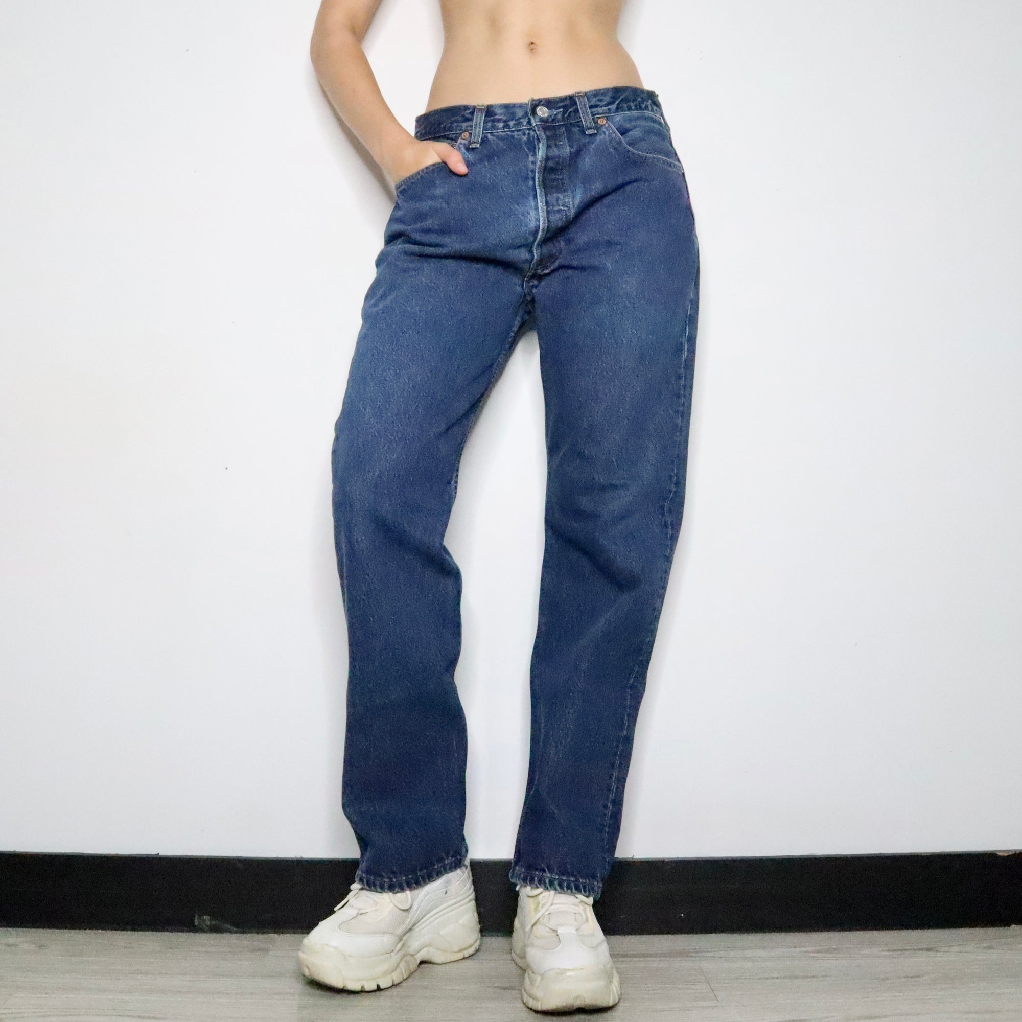 Baggy Levi's 501 Jeans (Large)