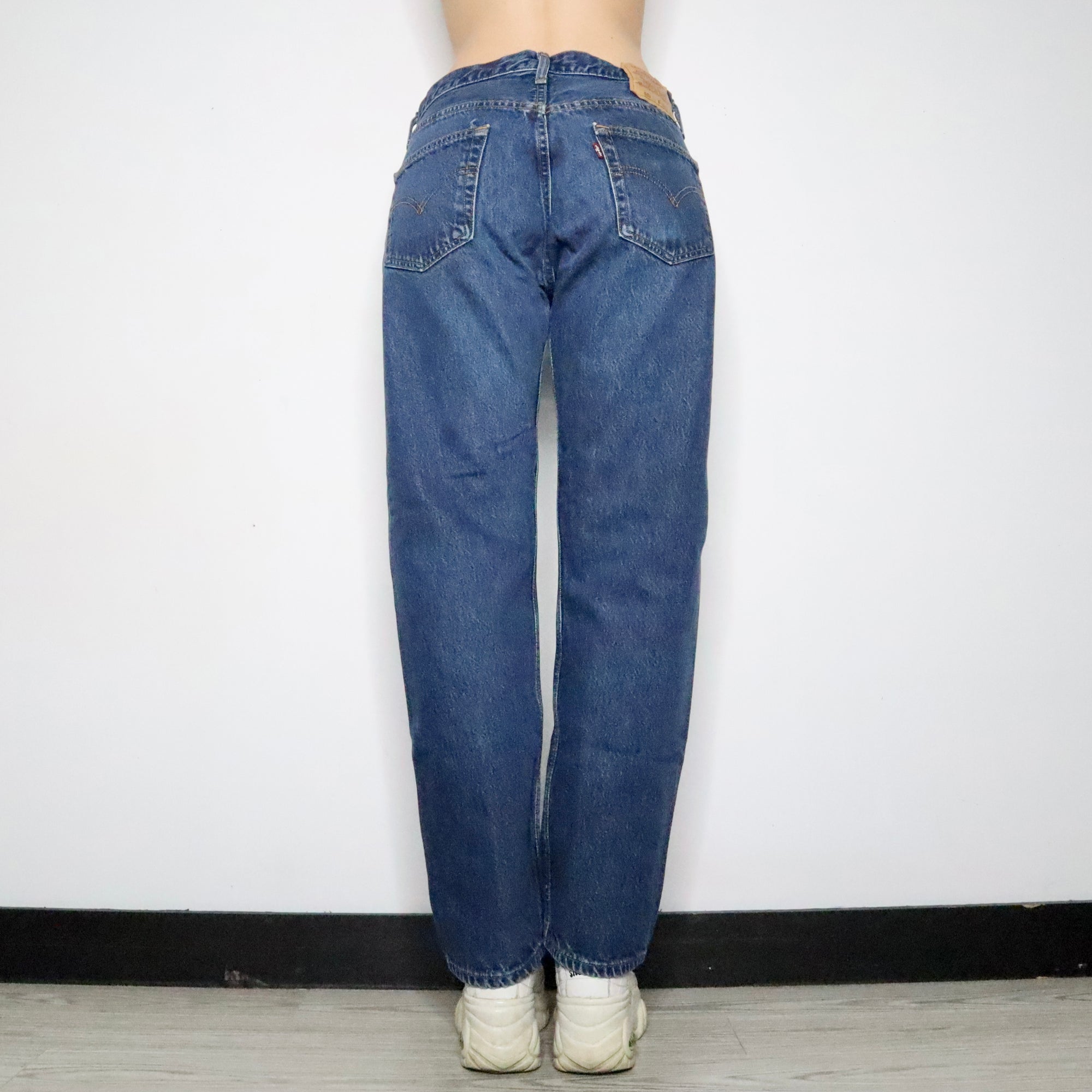 Baggy Levi's 501 Jeans (Large)