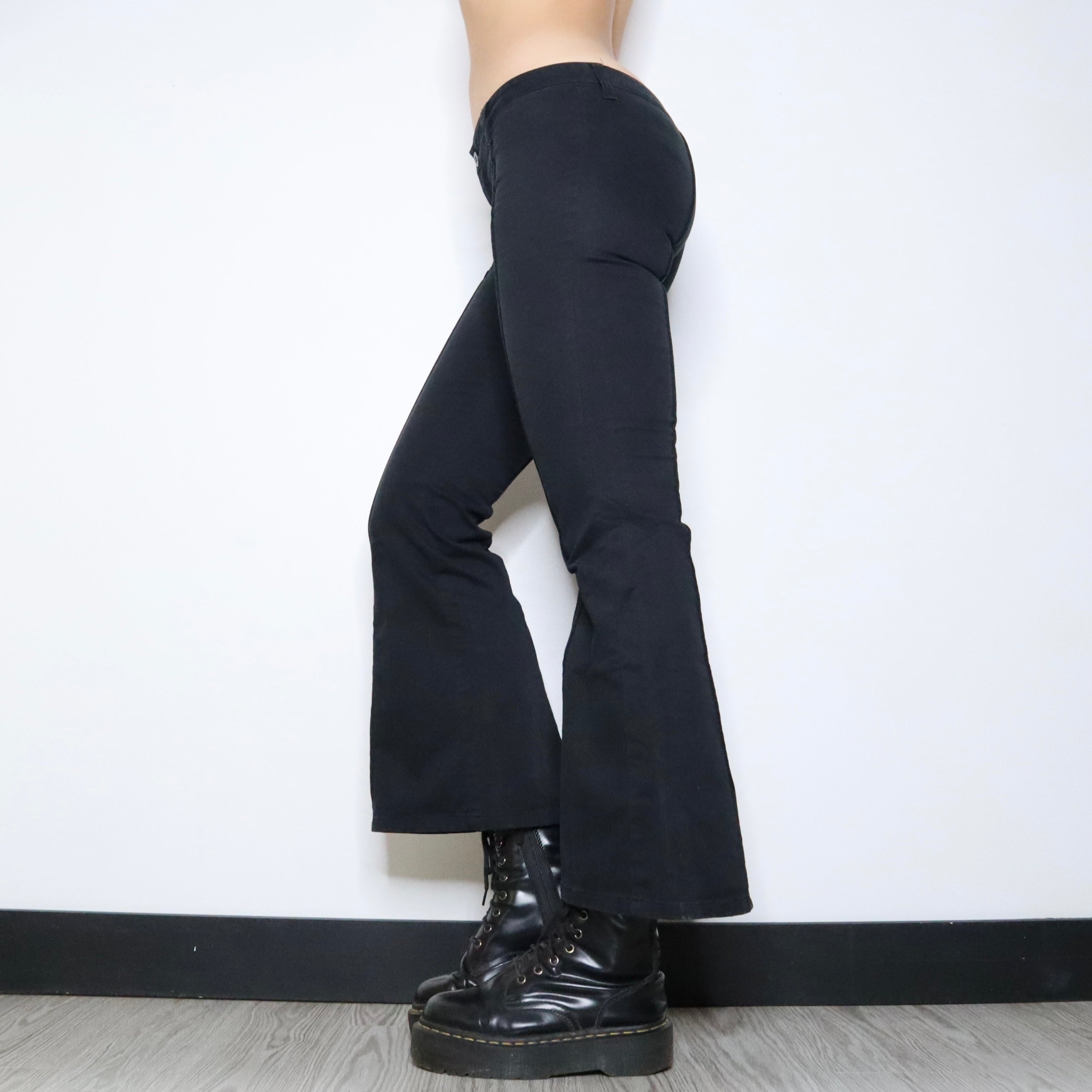 Y2K Gray Low Rise Flare Pants (XS)