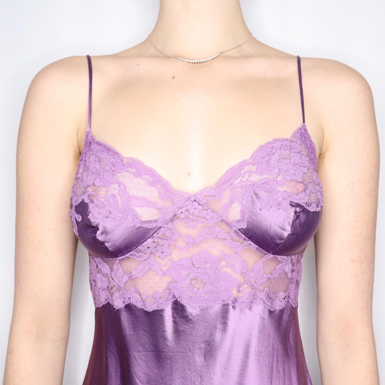 Early 2000s Victoria's Secret Amethyst Purple Silk and Lace Slip Mini Early 2000s Victoria's Secret Amethyst Purple Silk and Lace Slip Mini