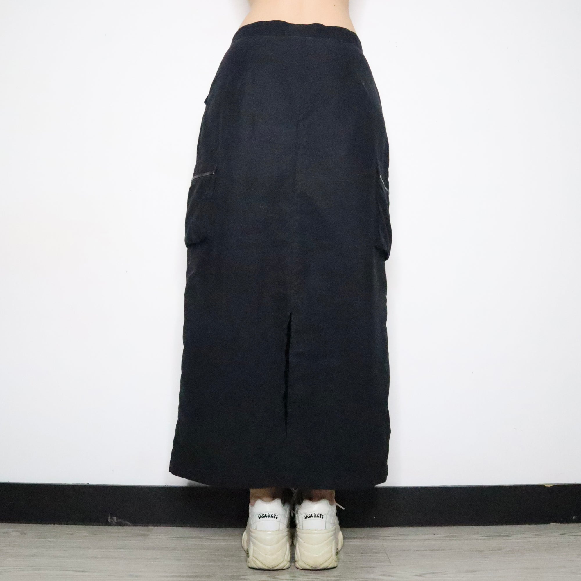 Black Cargo Maxi Skirt (Medium)