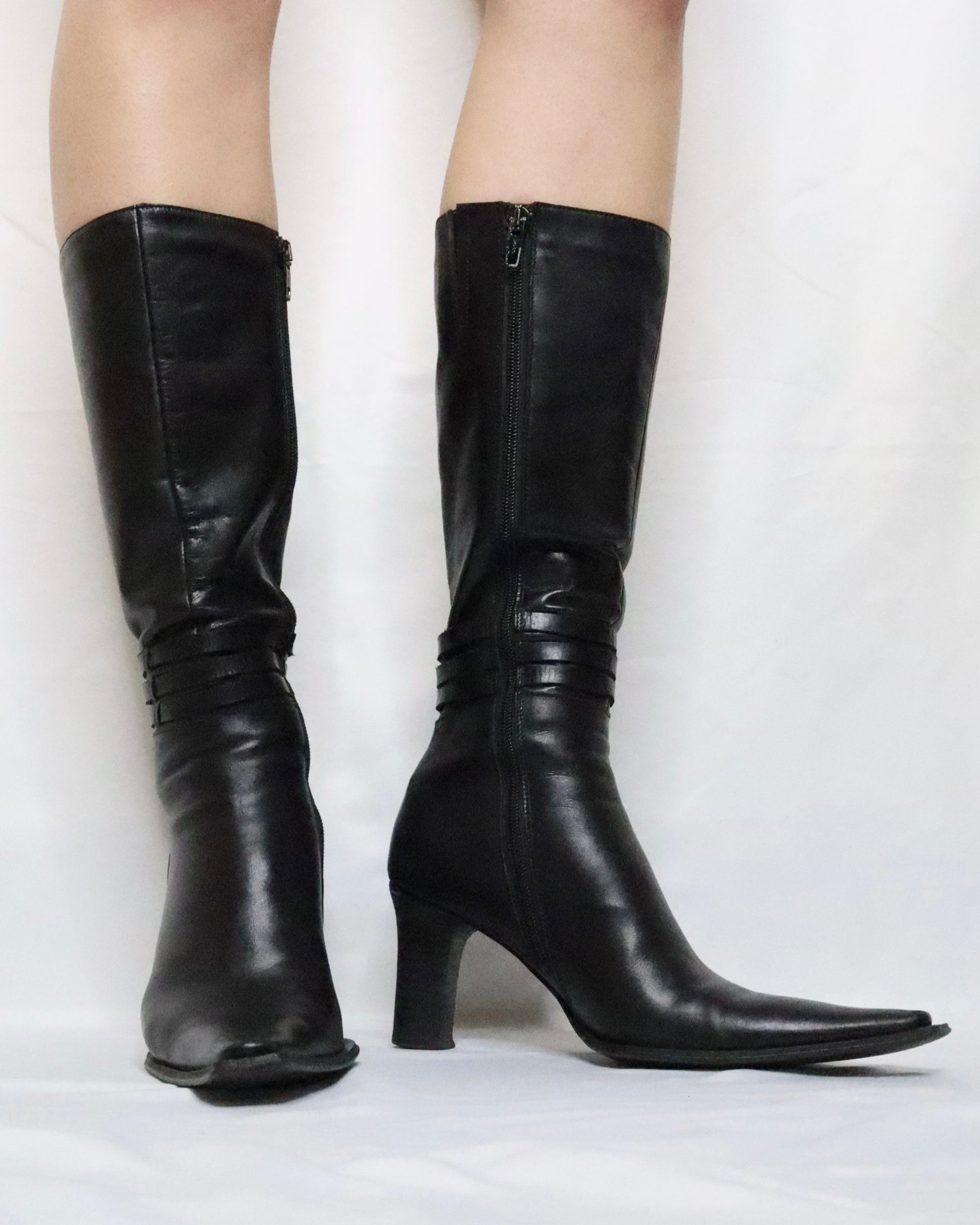 Black Leather Pointed Toe Boots (6 US/36 EU) 