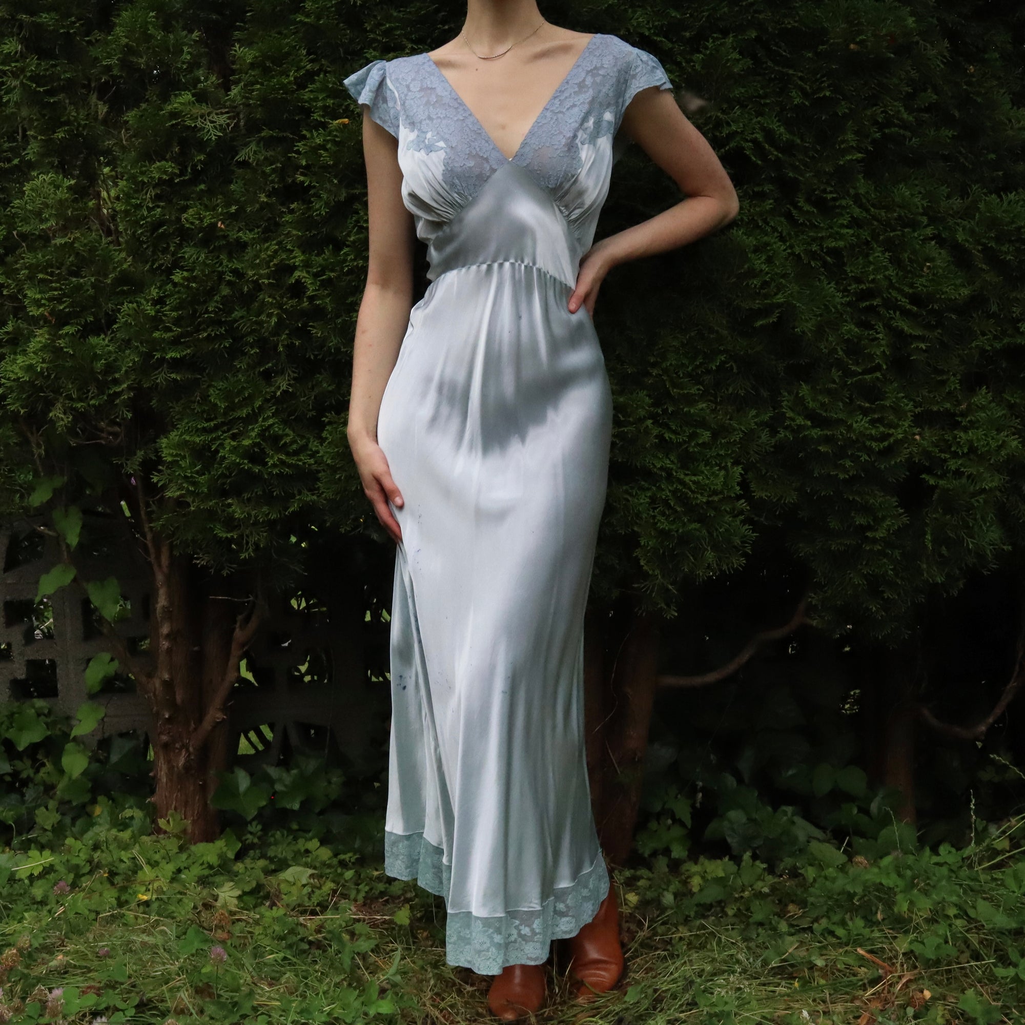 Antique Pale Blue Nightgown (S-M)