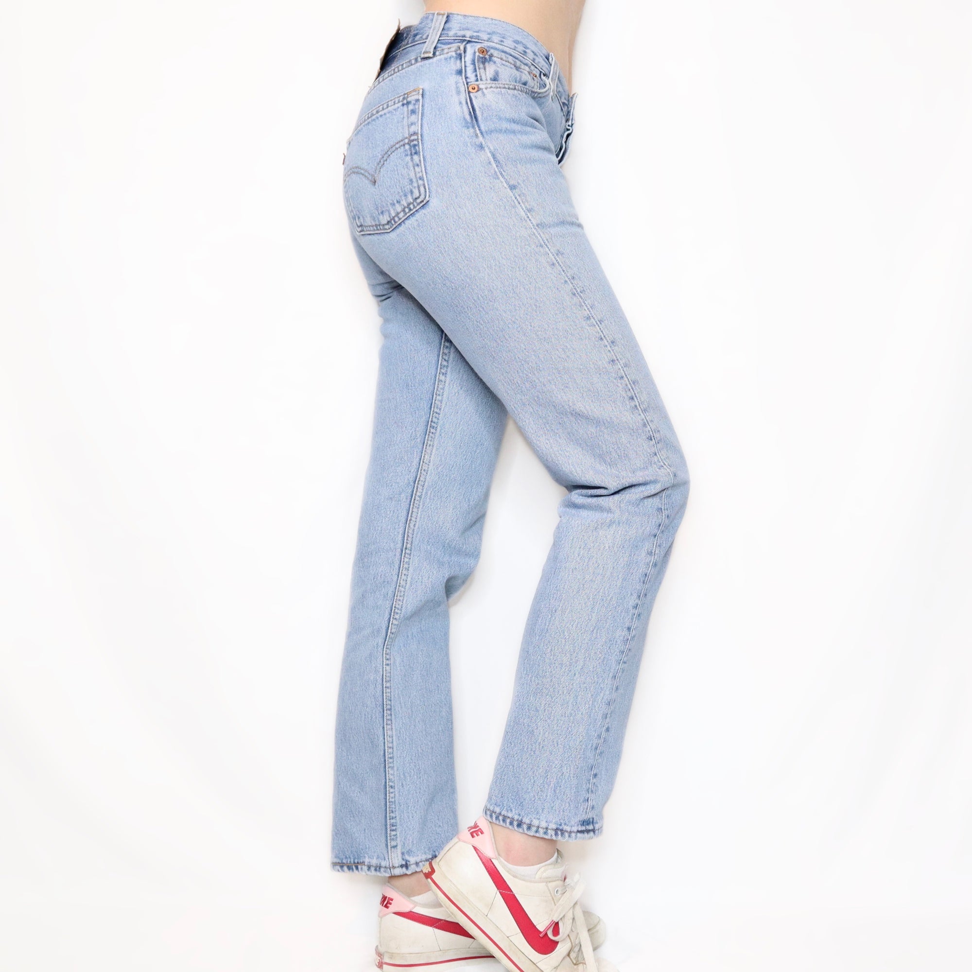 Vintage 90s Mid Rise 501 Levis Jeans