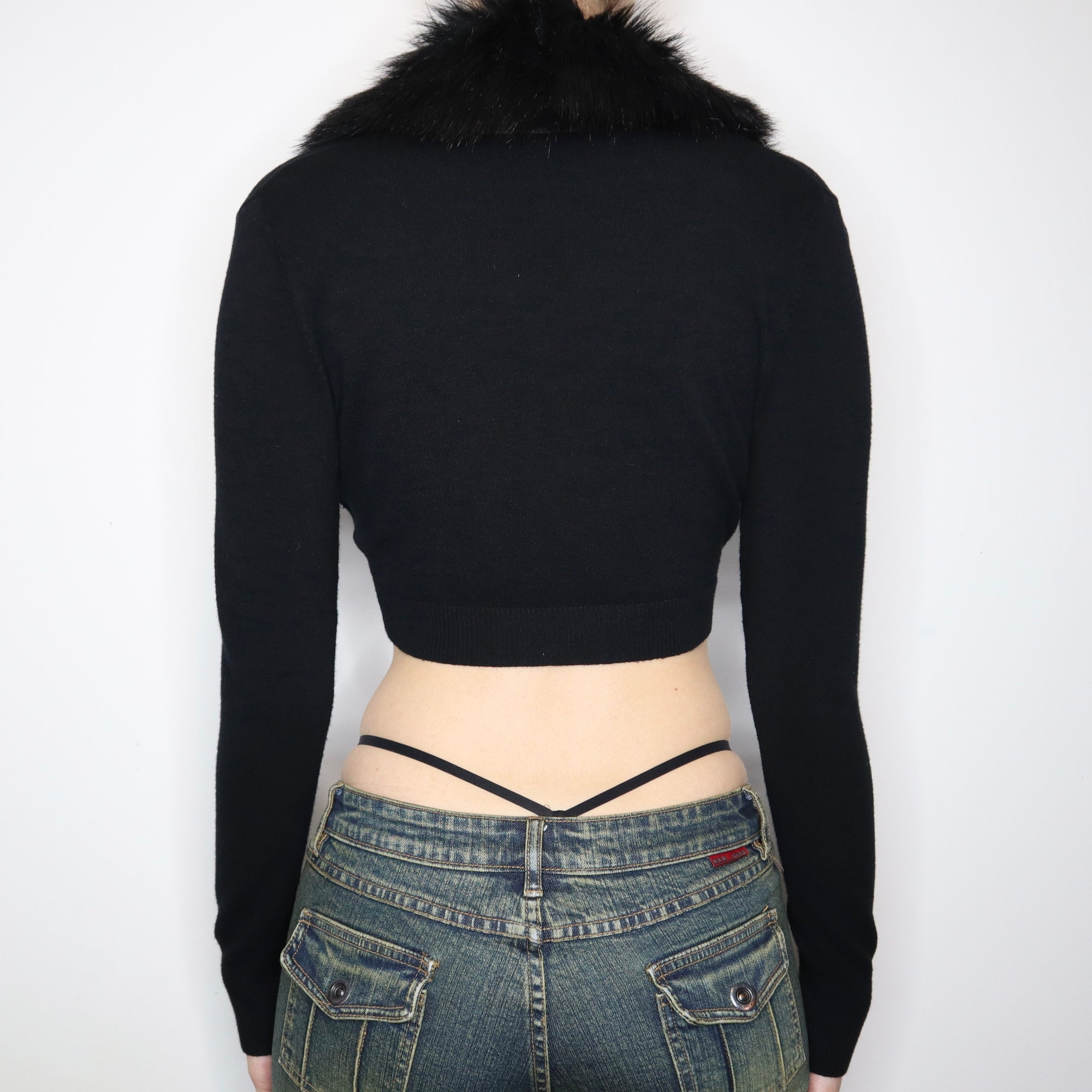Vintage Early 2000s Black Cropped Cardigan
