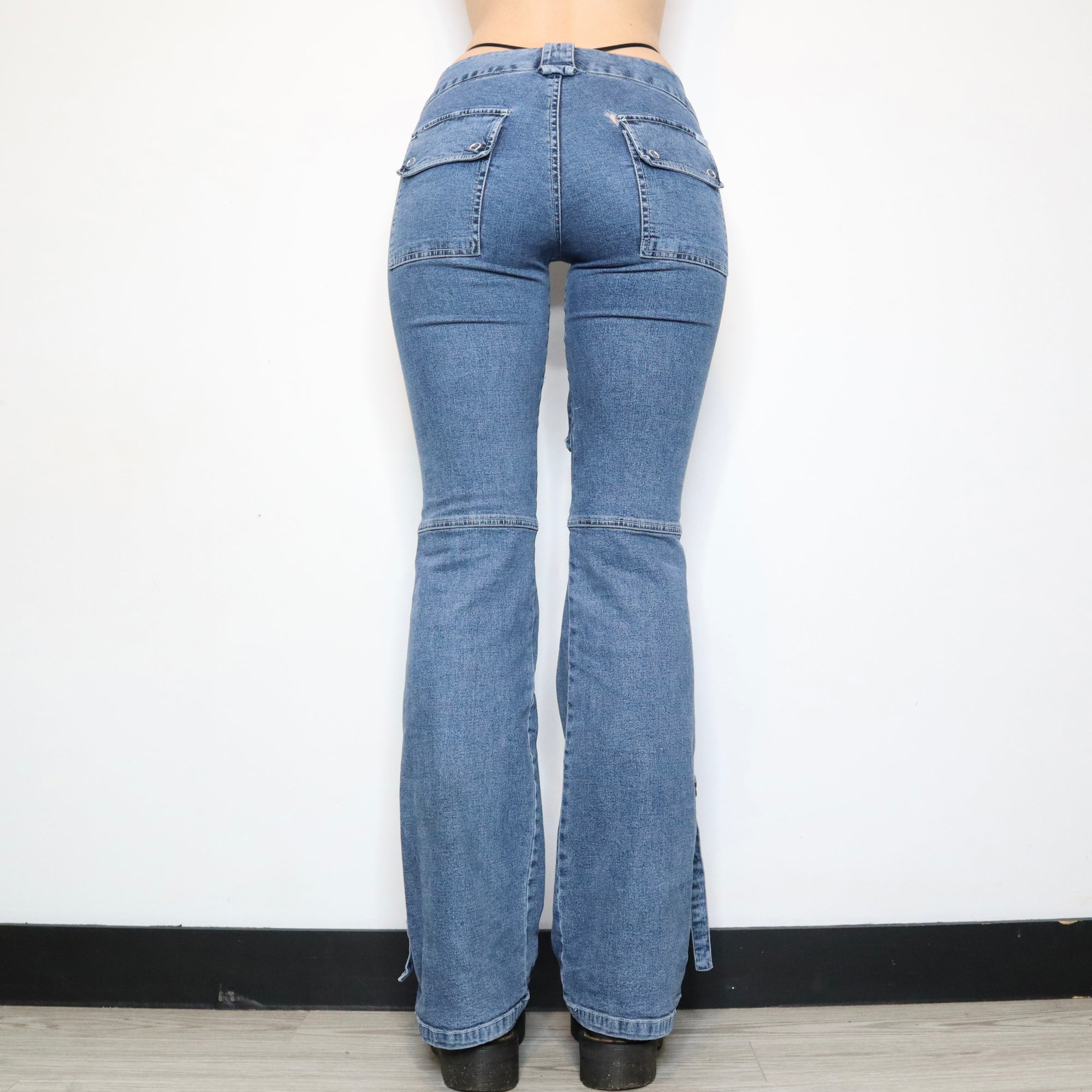 Vintage Y2K Guess Low Rise Flared Cargo Jeans