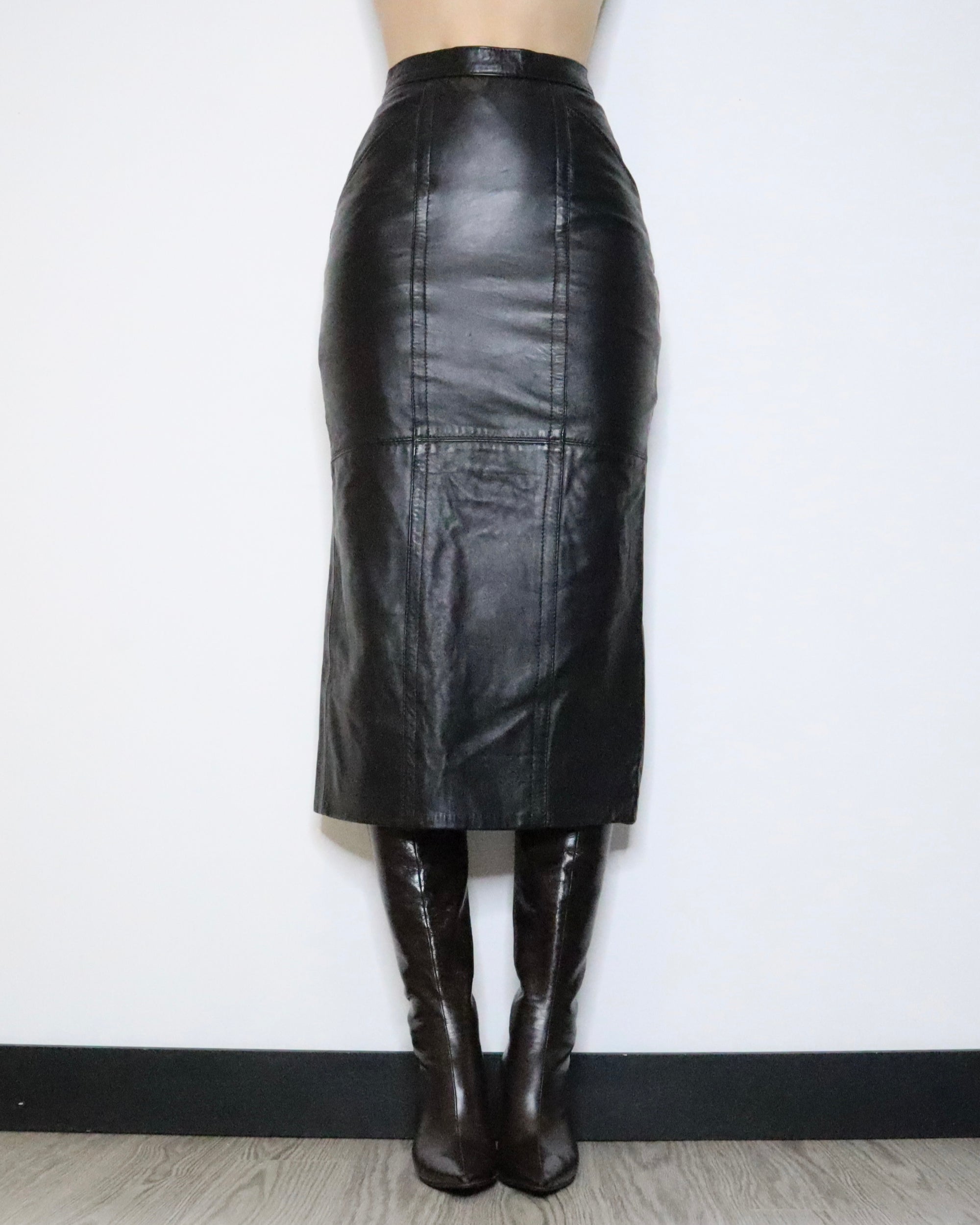 Black Leather Maxi Skirt (XS-S) 