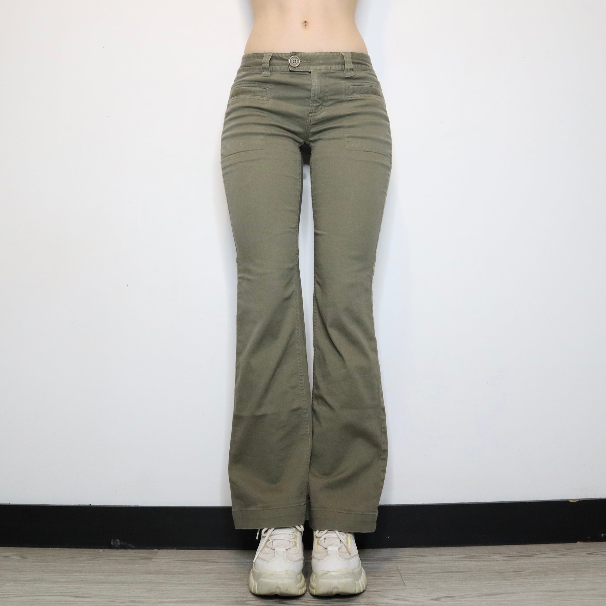 Low Rise Cargo Pants (Small)