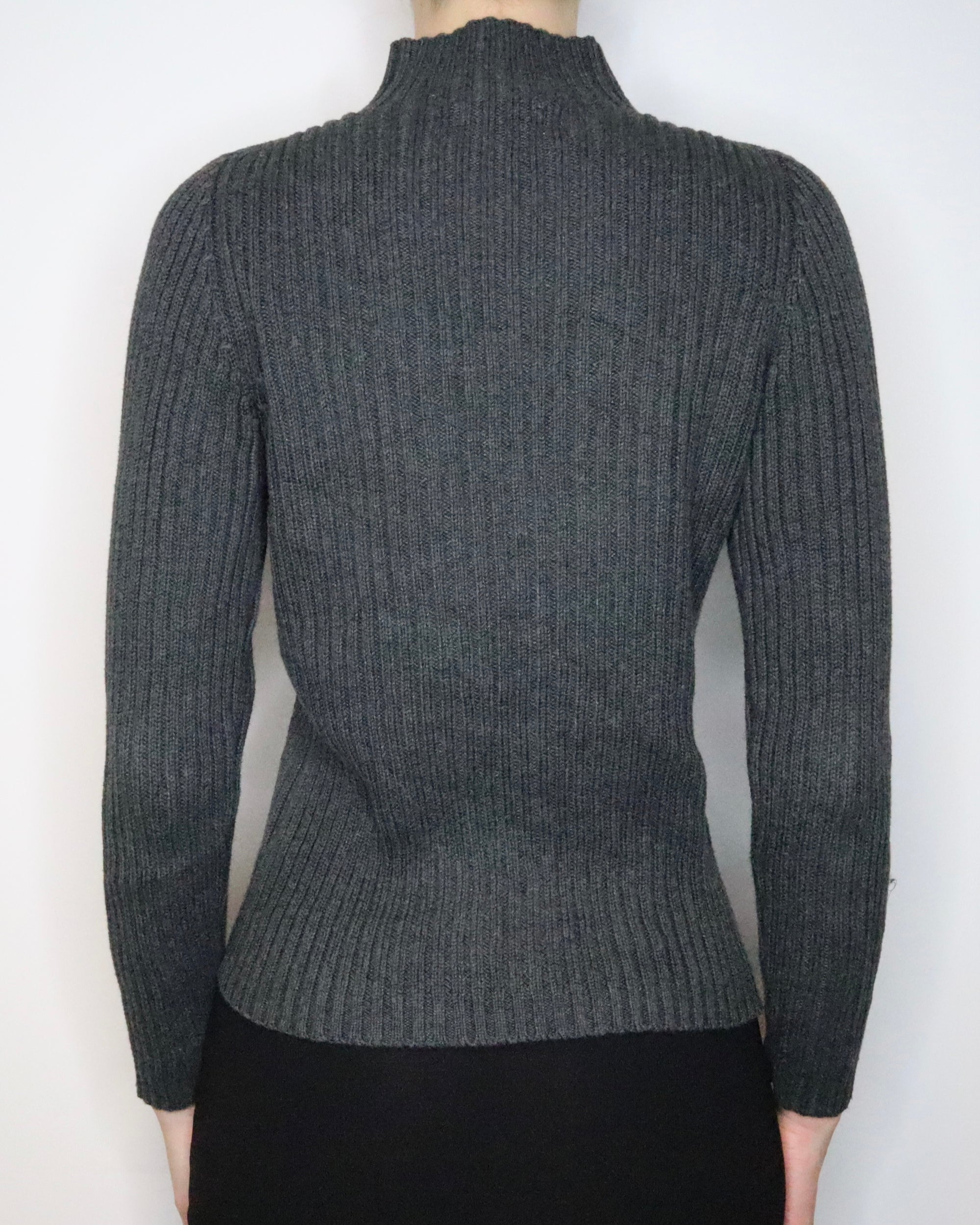 Gray Ribbed Zip Up Sweater (M-L) 