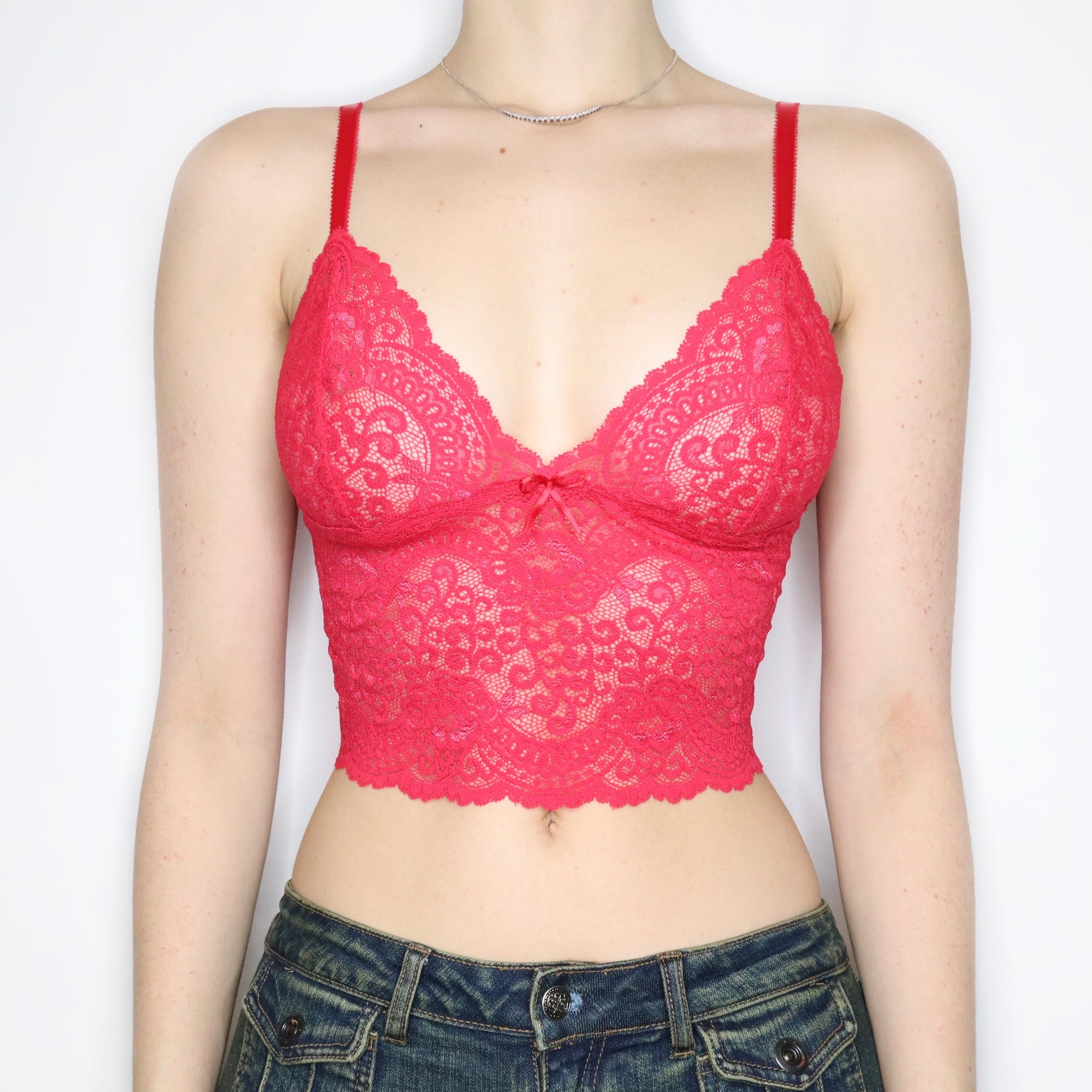 Early 2000s Victoria's Secret Red Lace Bralette