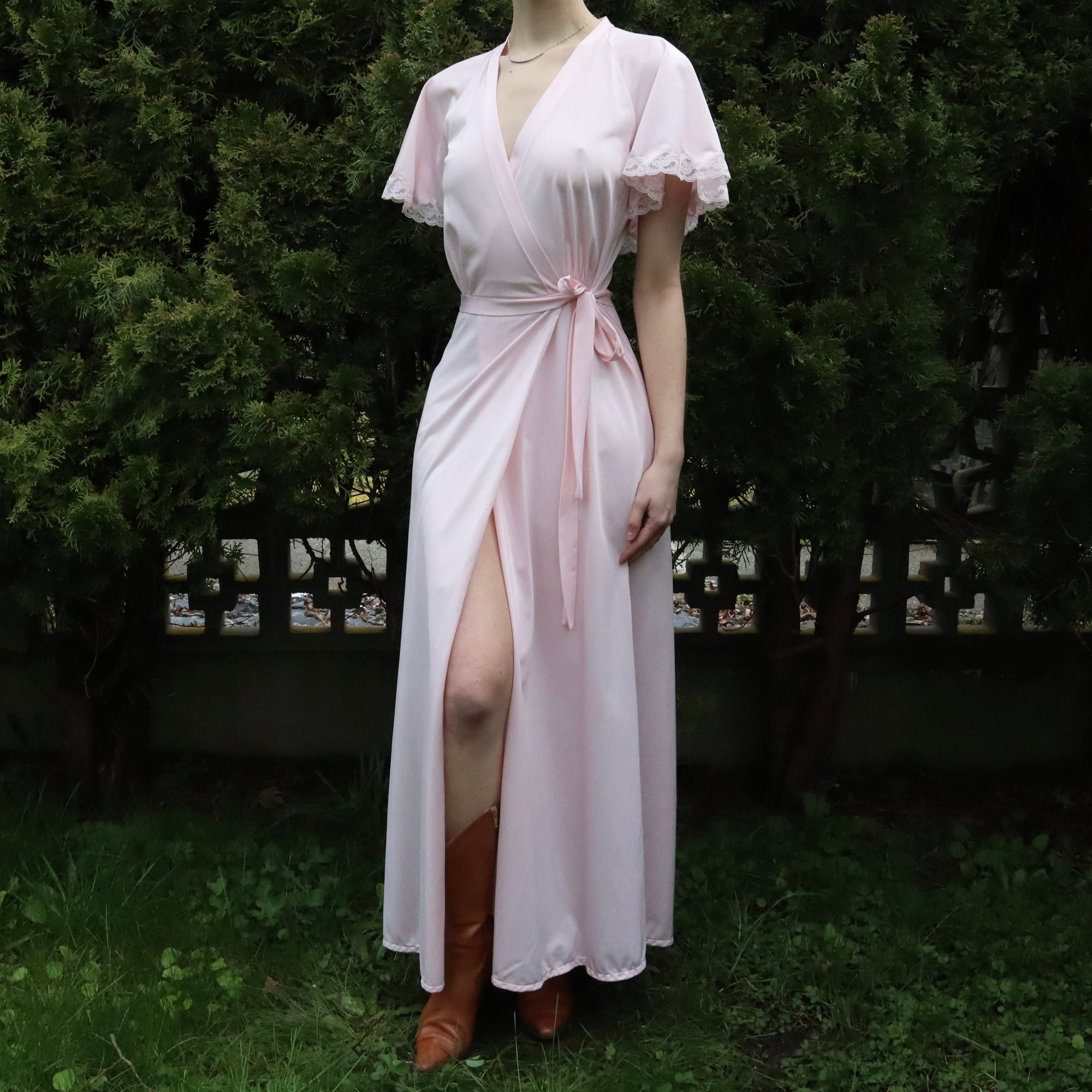 Pastel Pink Robe Light Petal Pink Robe - Imber Vintage