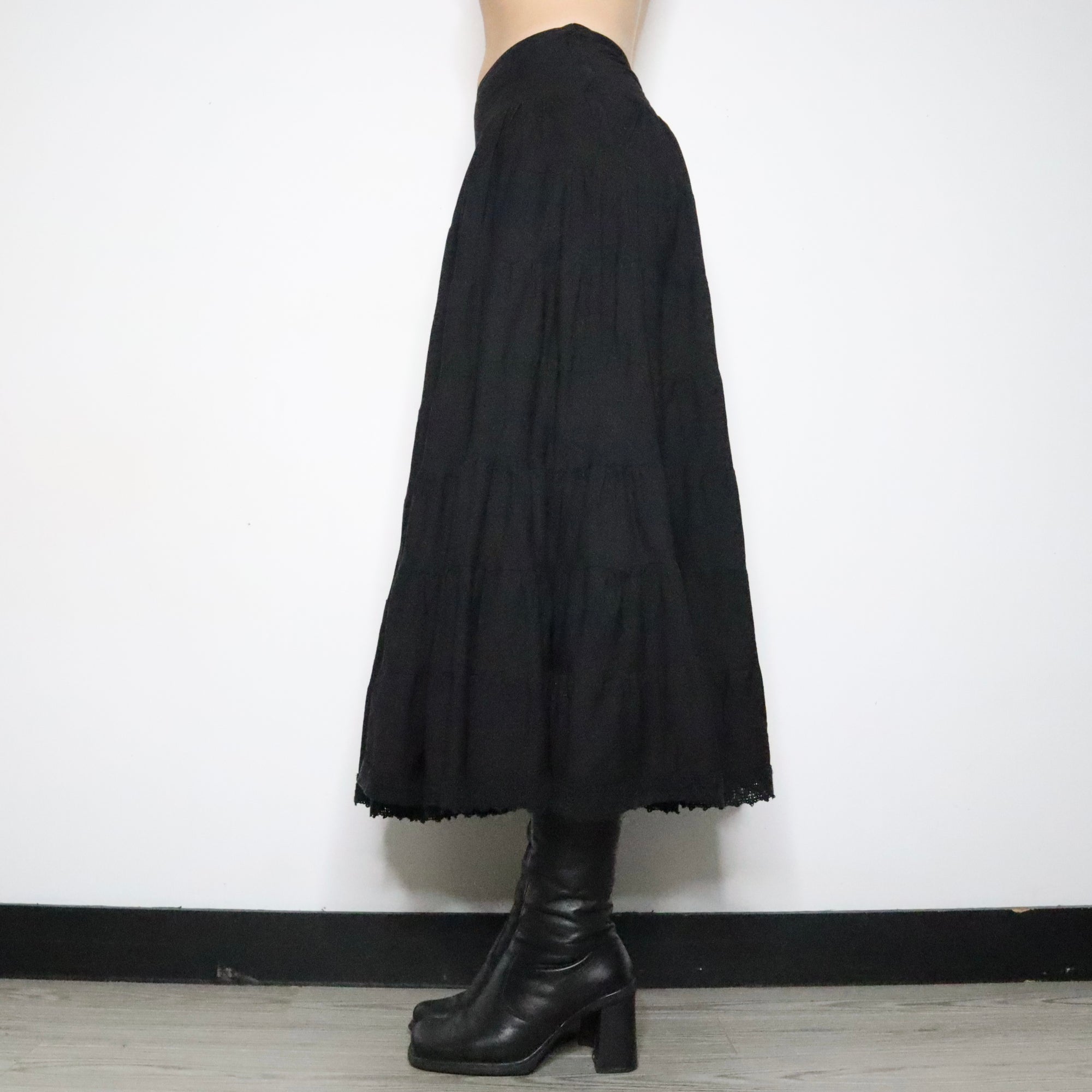 Black Tiered Maxi Skirt (XS-S)