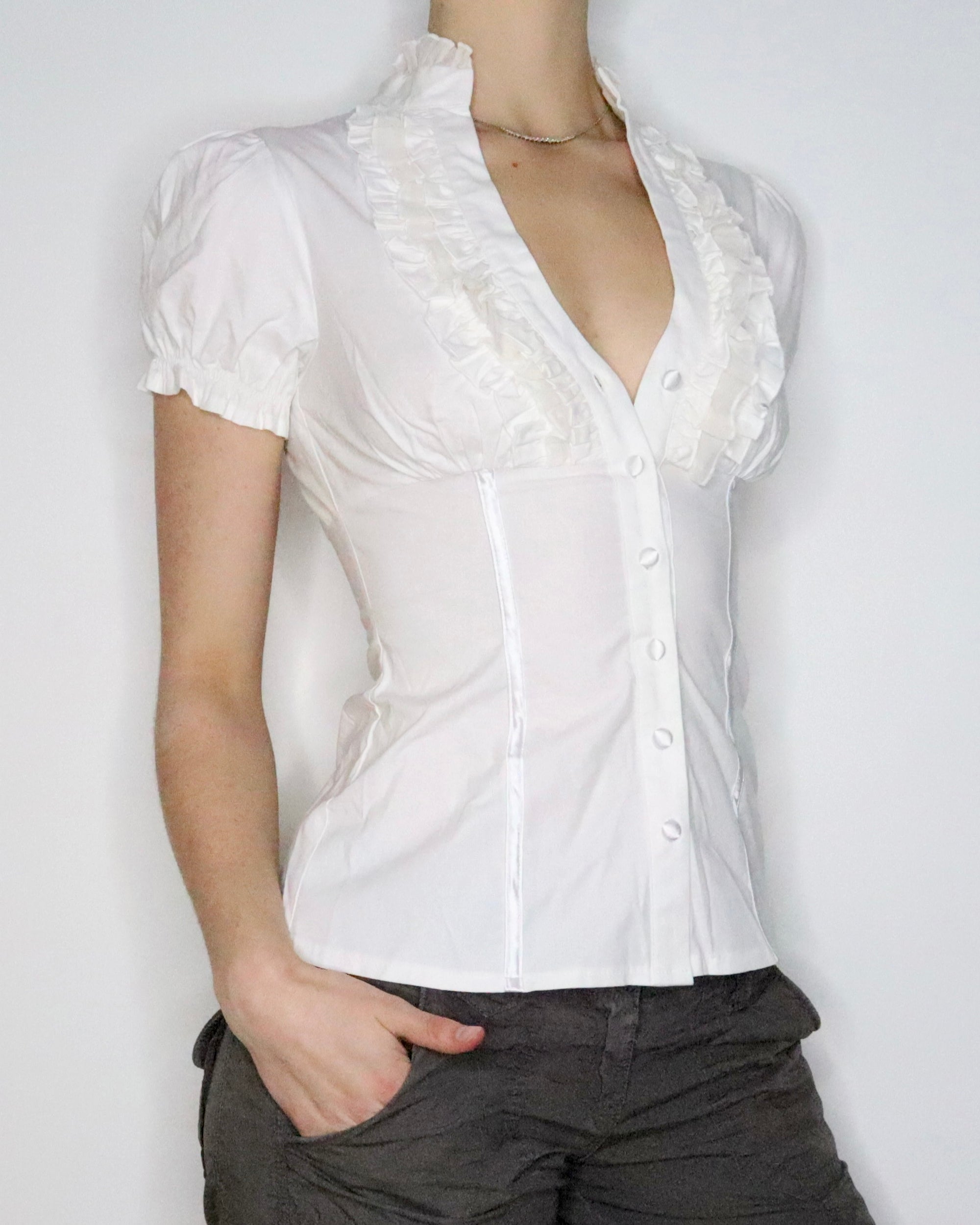 Bebe White Ruffle Blouse (XS-S) 