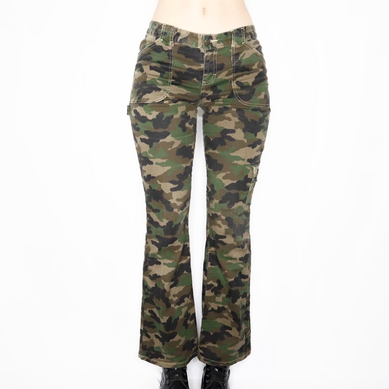 Vintage Y2K Mudd Green Camo Low Rise Flare Pants