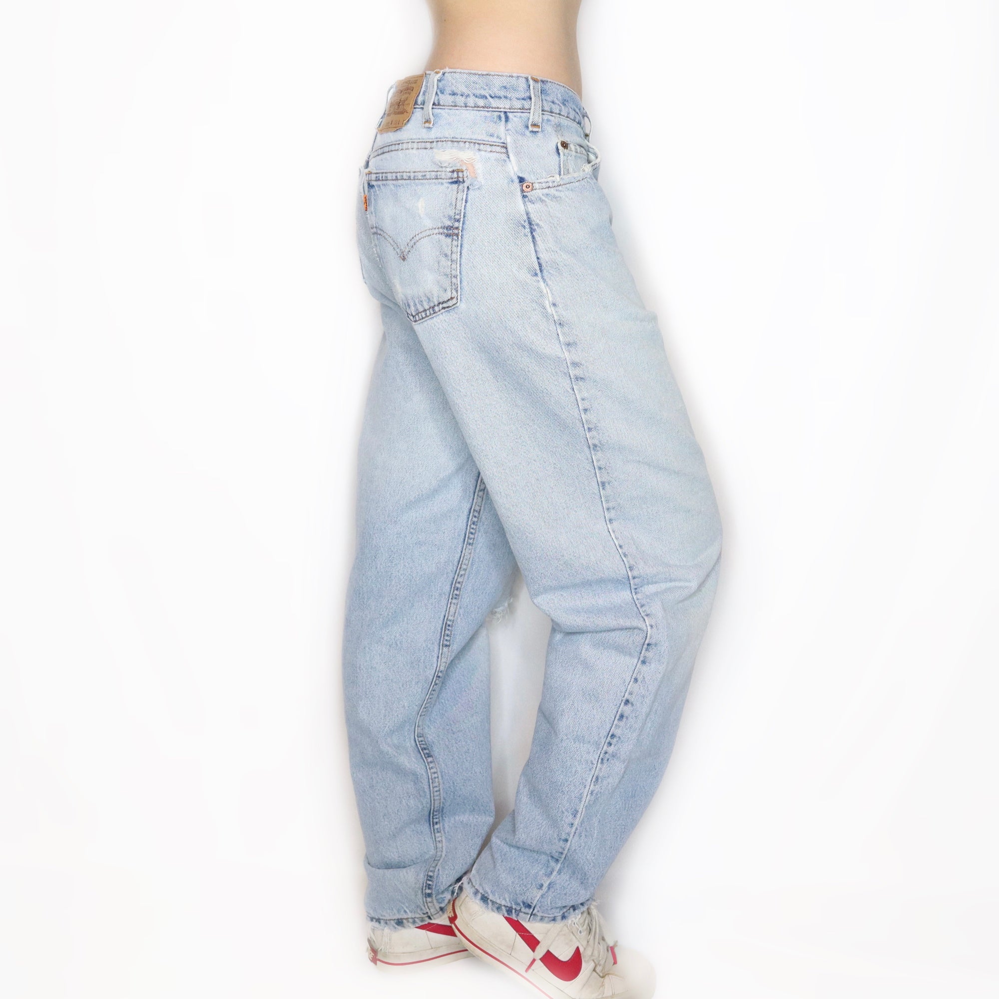 Vintage 90s Baggy Light Wash Distressed Levis Jeans