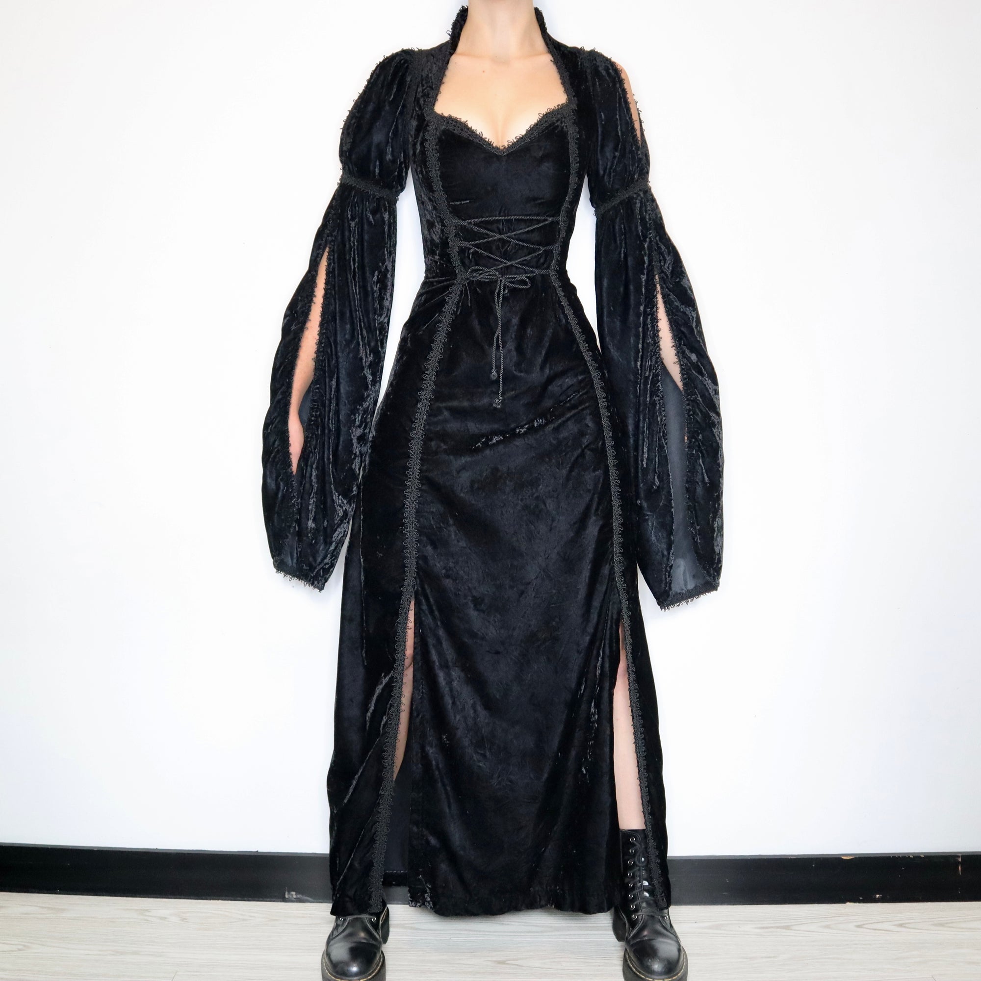 Rare Vintage 90s Goth Queen Gown Rare Vintage 90s Goth Queen Gown