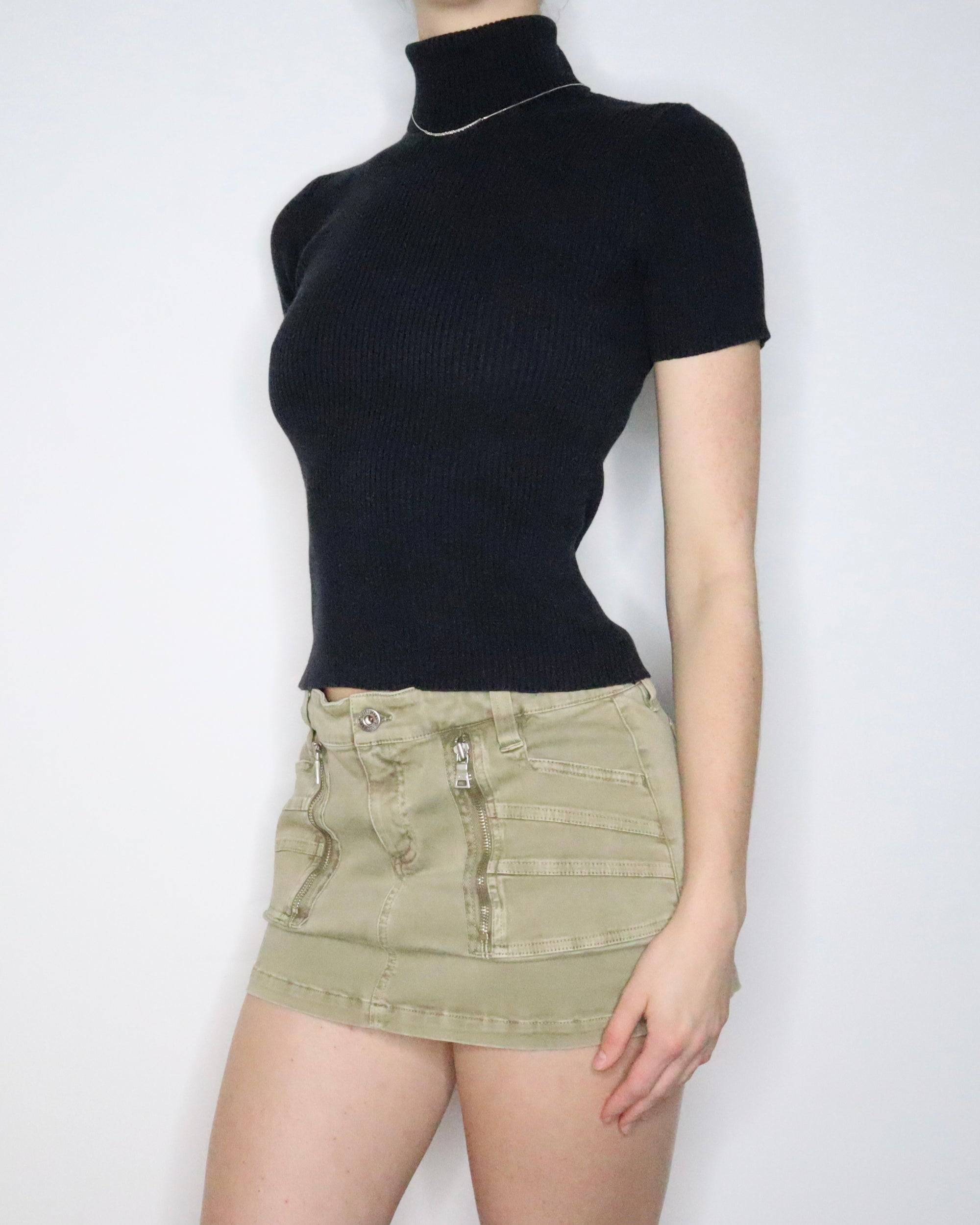 Black Short Sleeve Turtleneck (S-M) 