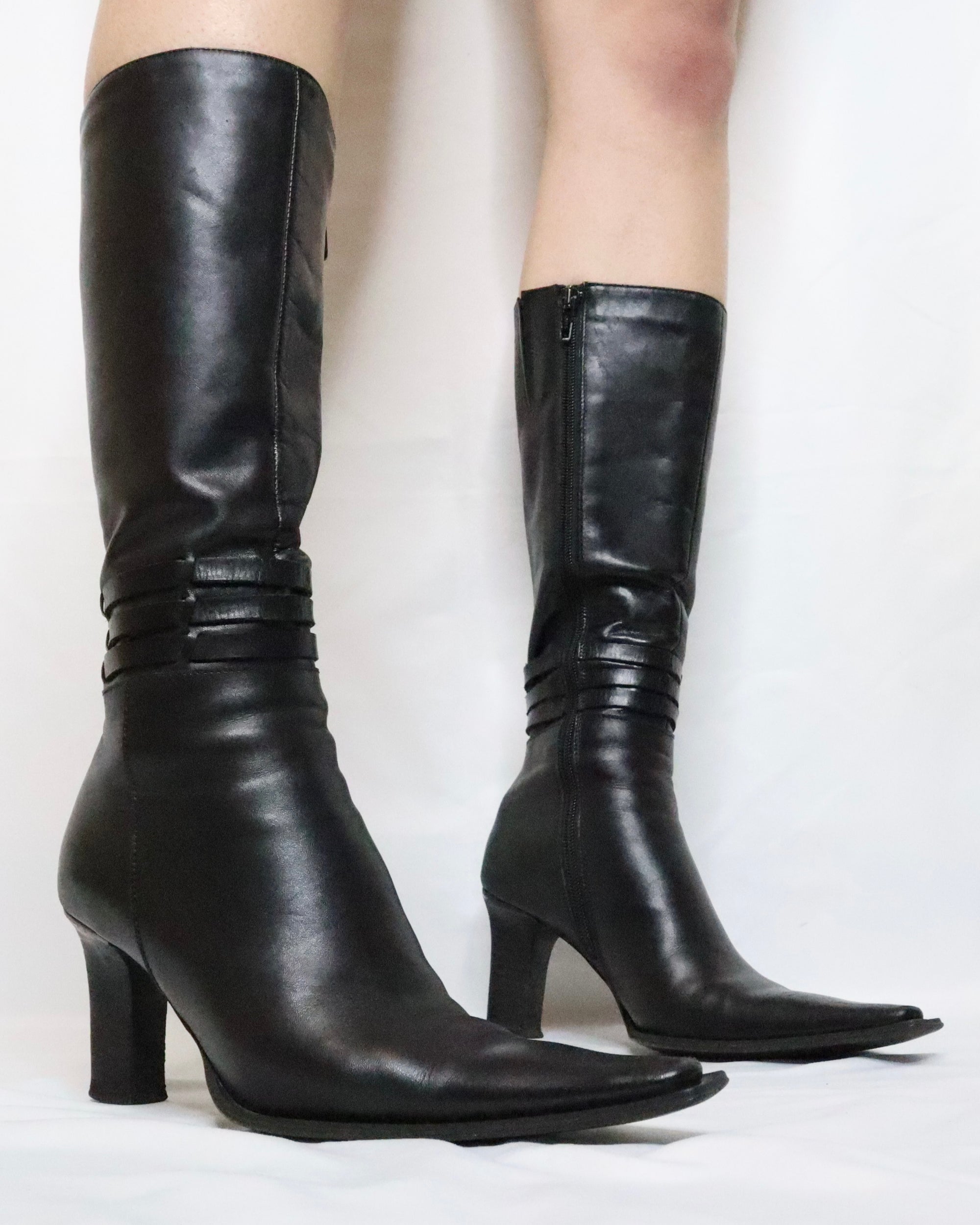 Black Leather Pointed Toe Boots (6 US/36 EU) 