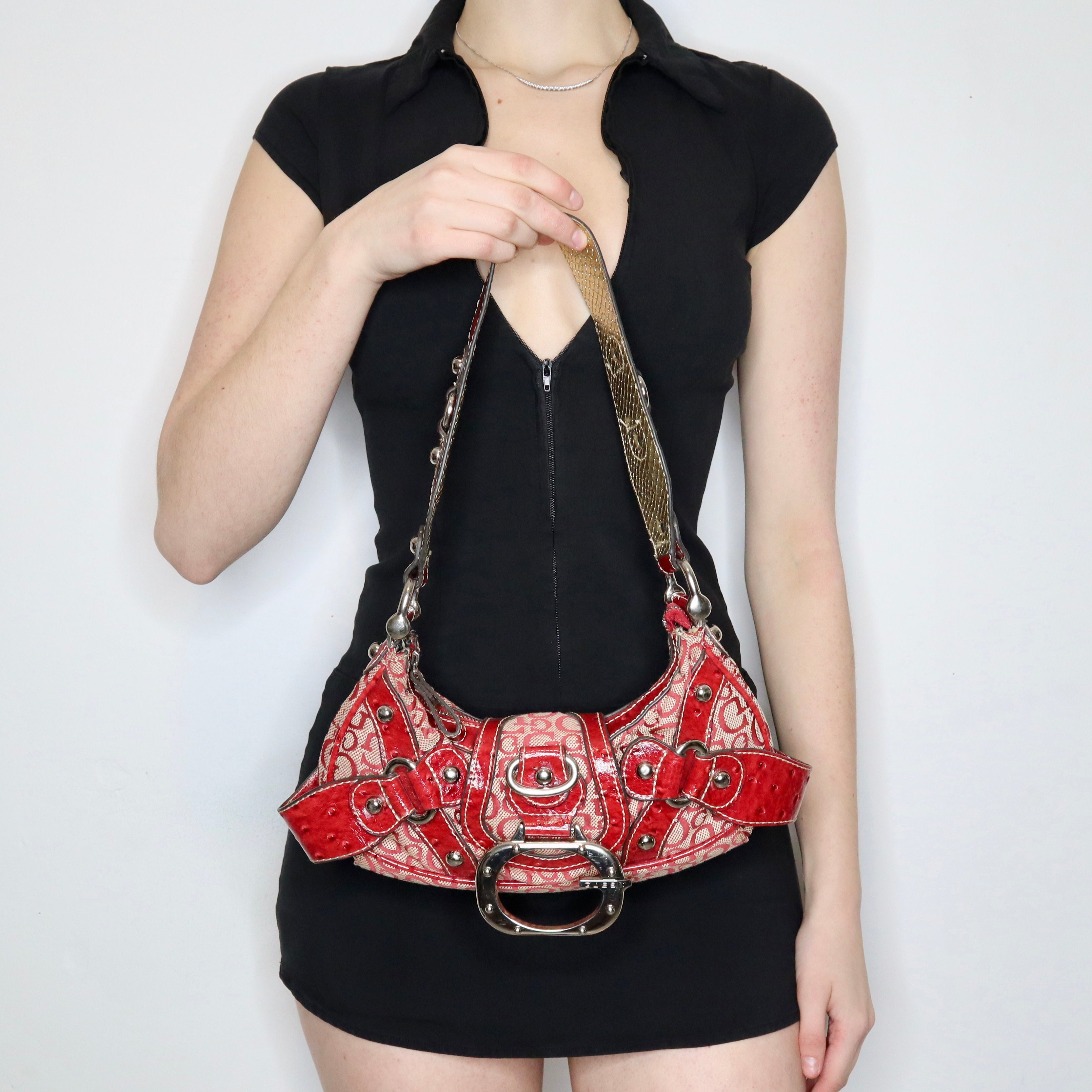 GUESS Belle Vintage Girlfriend Satchel Bag S Brown Logo | Buy bags, purses  & accessories online | modeherz