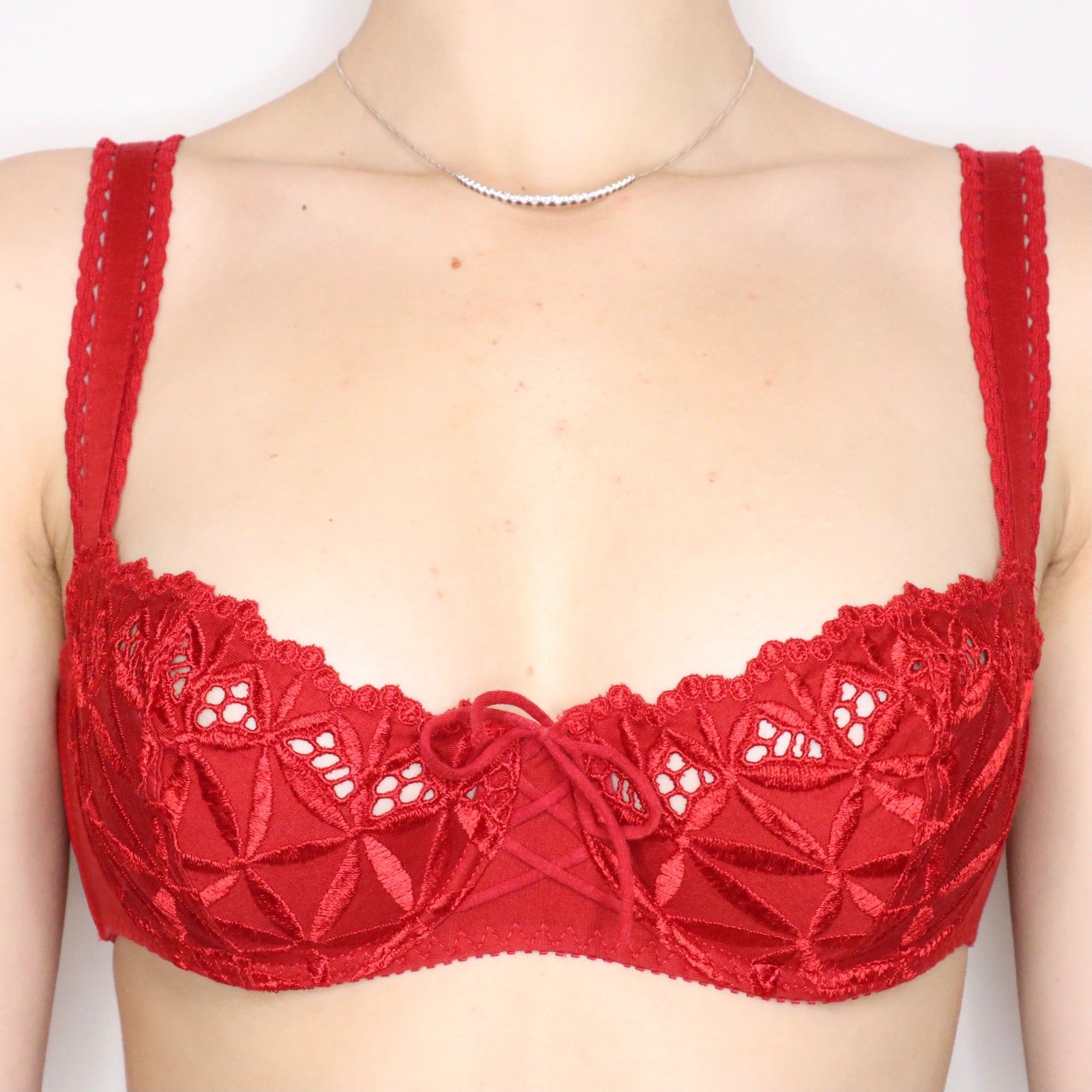 French Vintage 90s Red Embroidered Bra
