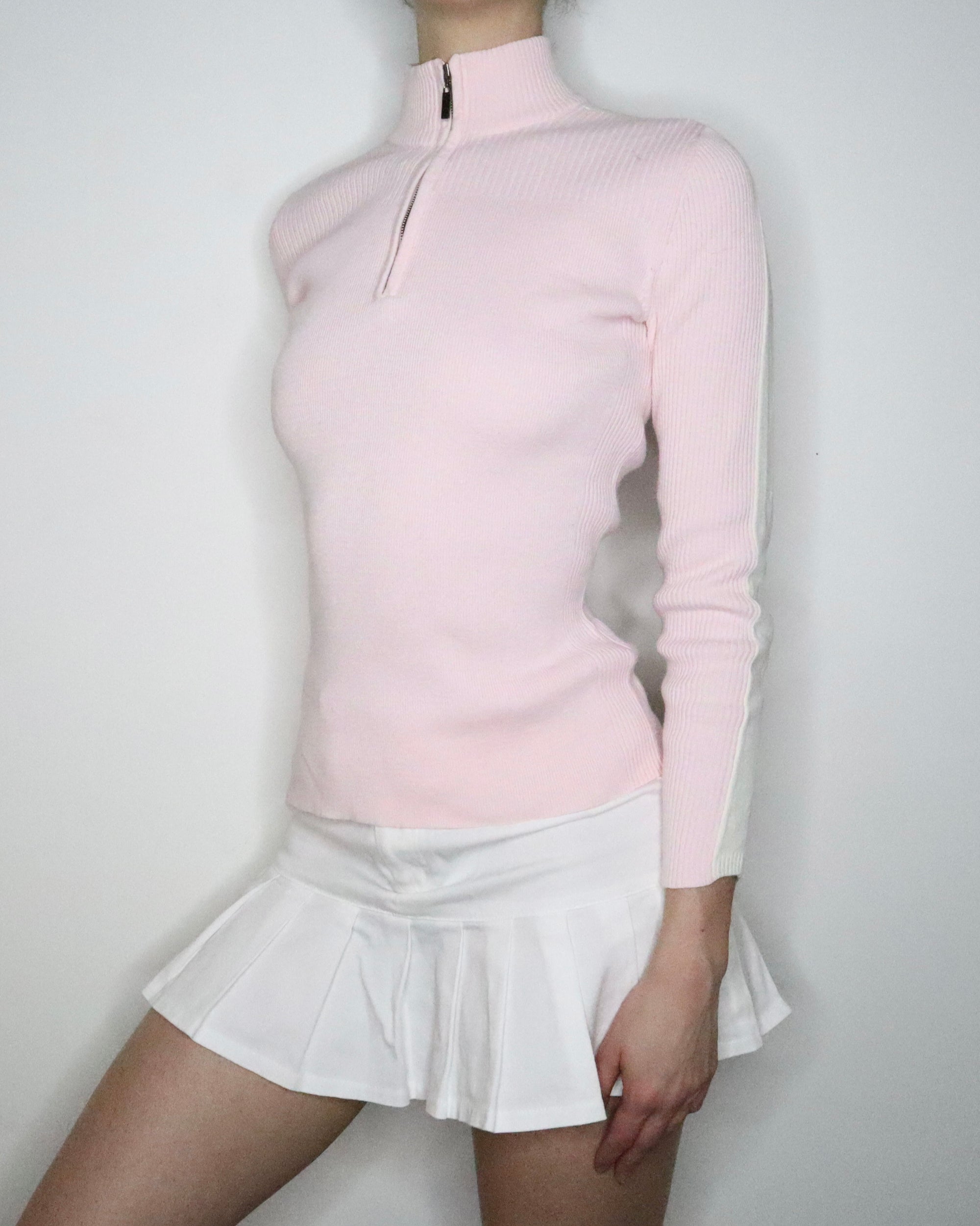 Tommy Hilfiger Baby Pink Sweater (Medium) 