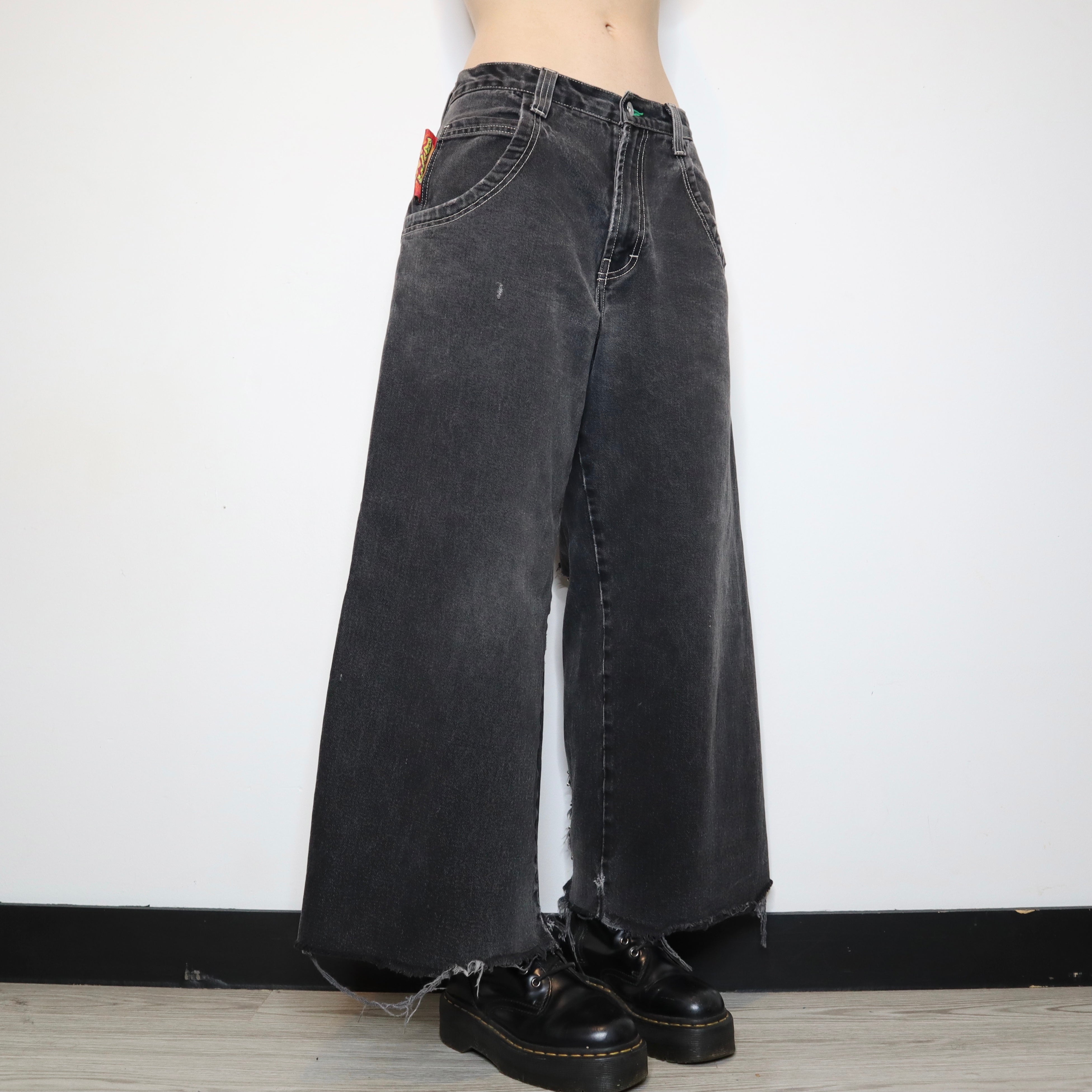 即日発送 JNCO ジンコ ブラックデニム 袴 レイブ 極太 ワイドパンツ ...