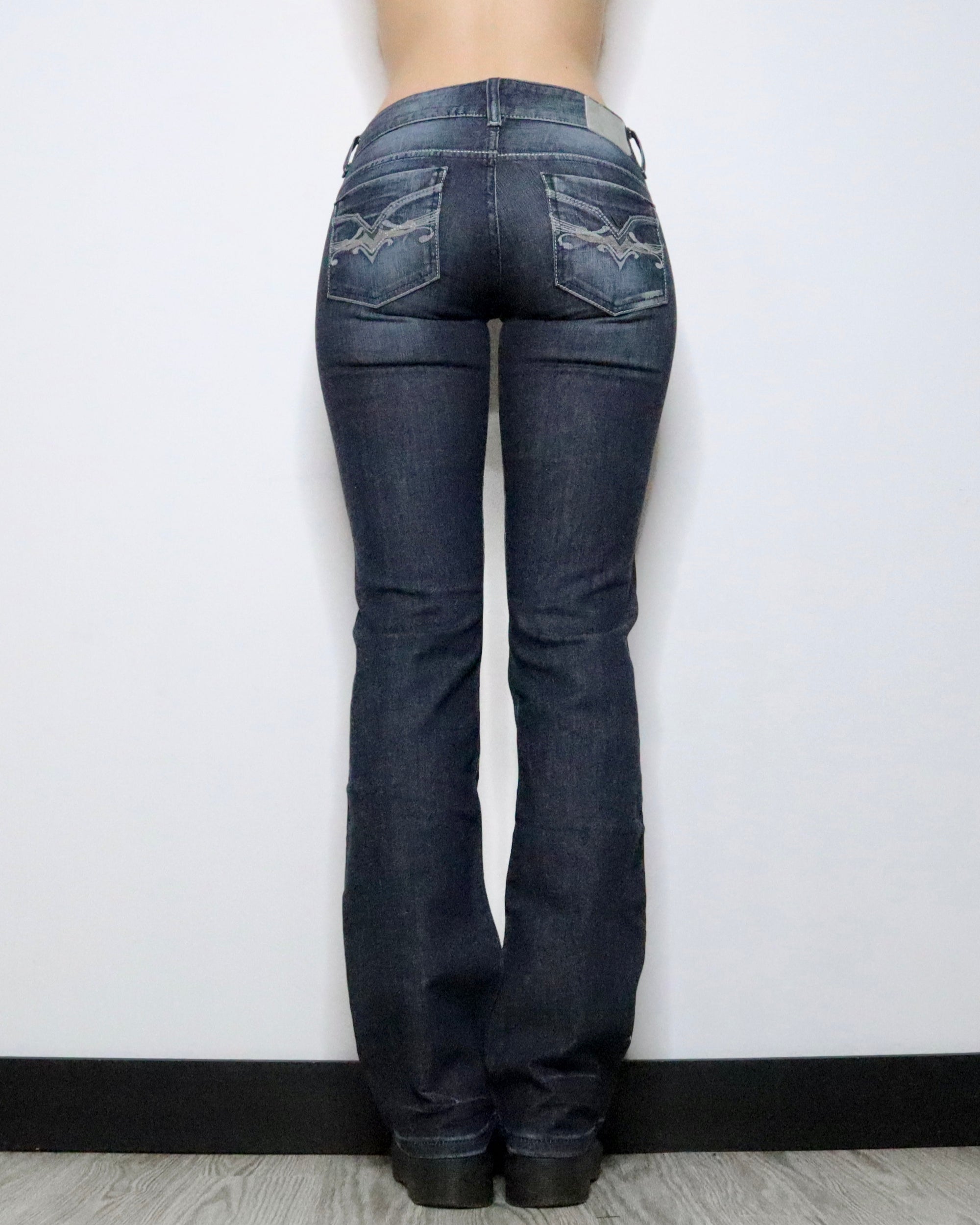 Guess Low Rise Jeans (S-M) 