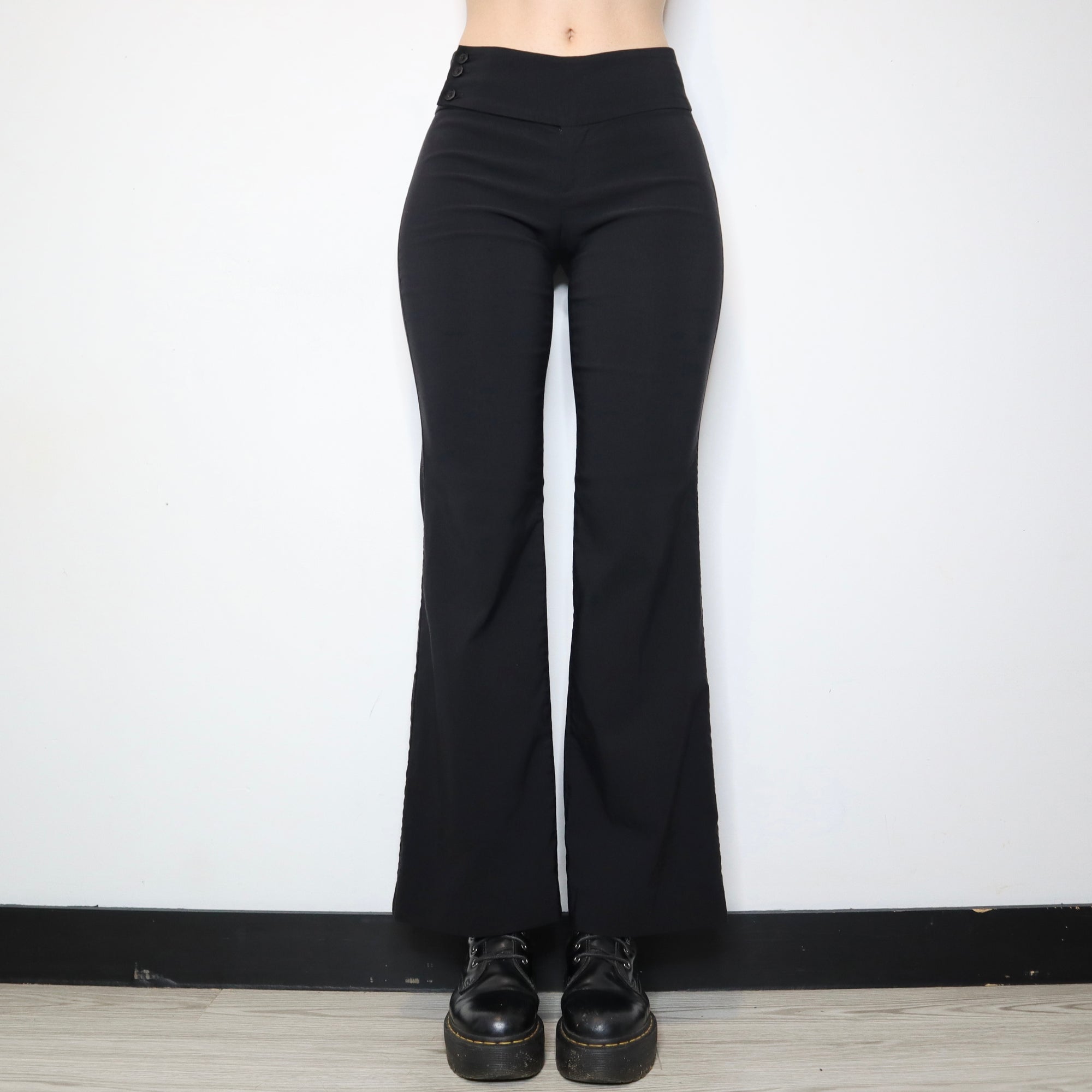 Y2K Black Low Rise Flare Pants (Small) - Imber Vintage