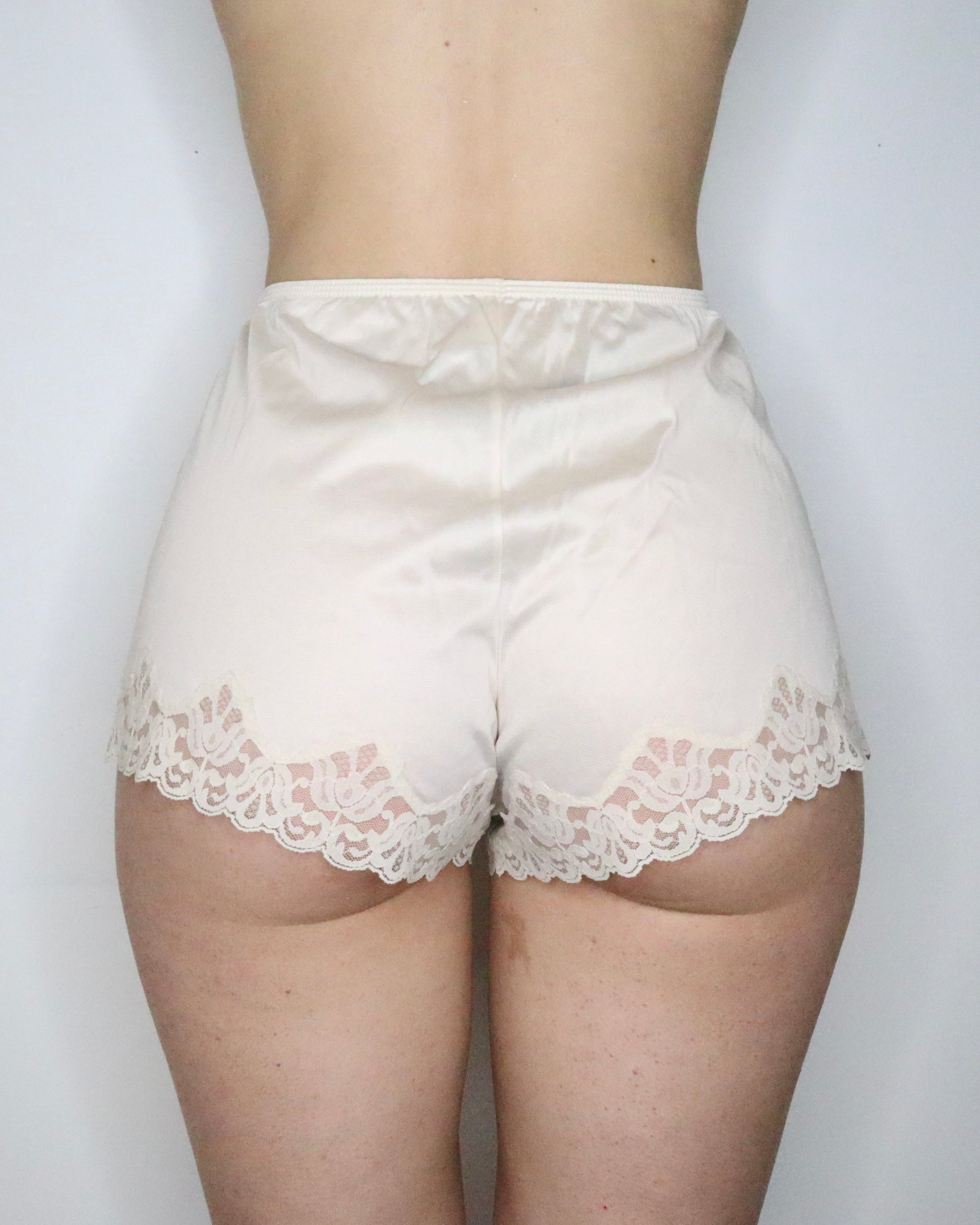 Ivory Lace Lingerie Shorts (XS-S) 