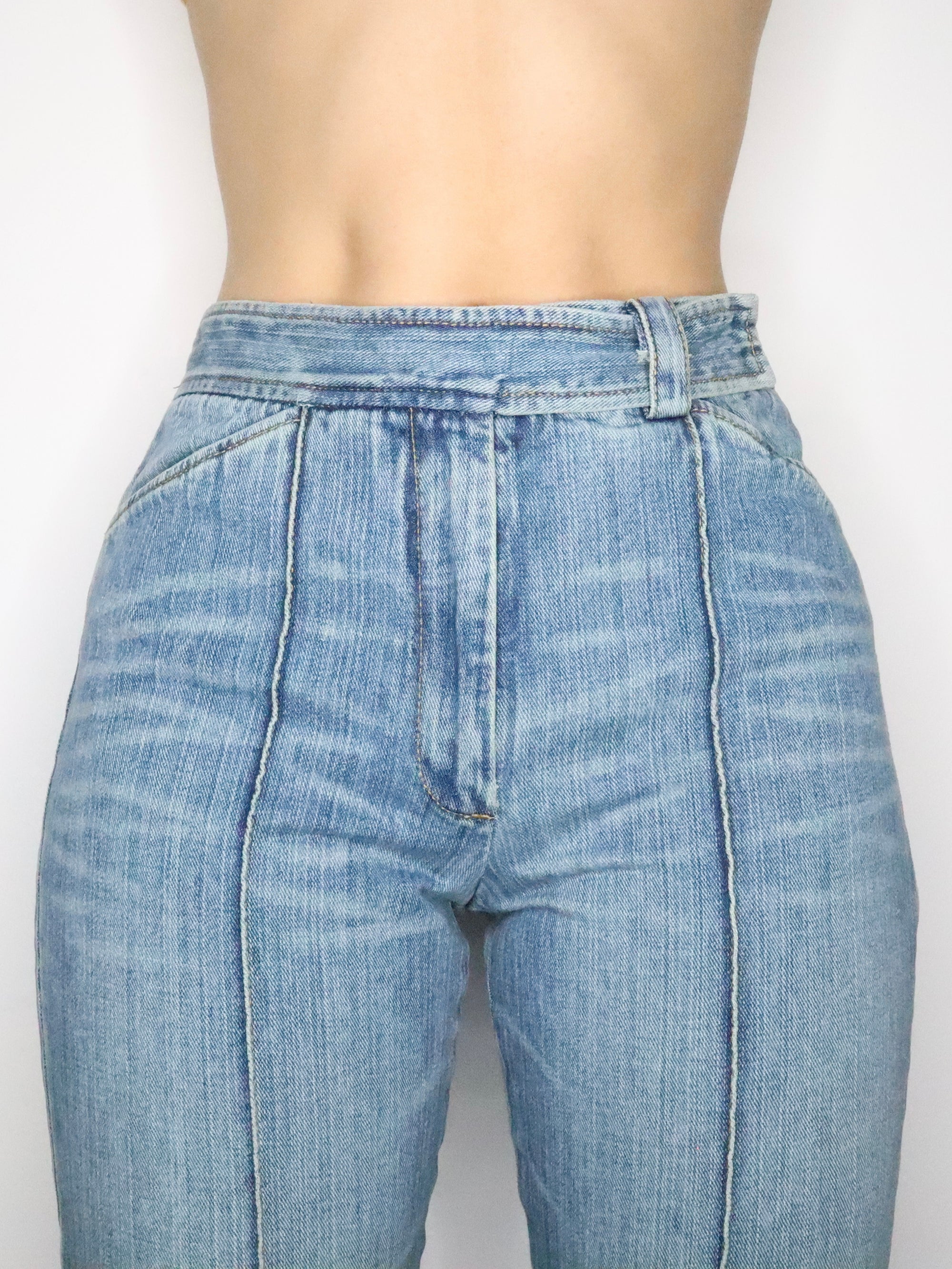 DKNY High Waisted Flare Jeans (Large)