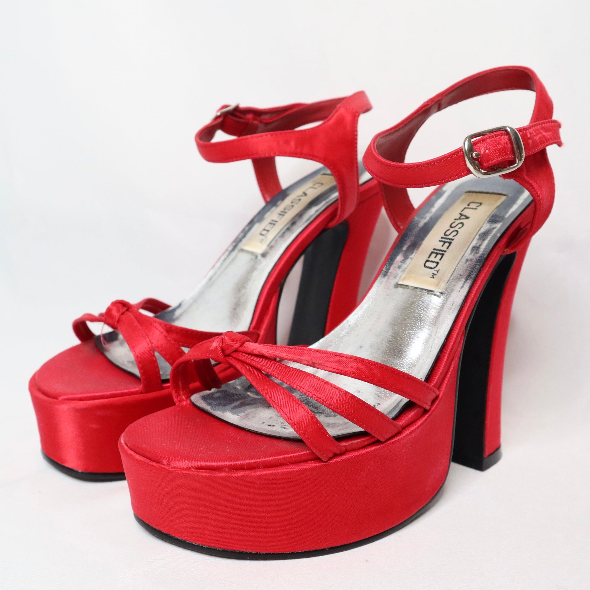 Top more than 210 90s sandal heels super hot - ecowindow.com.vn