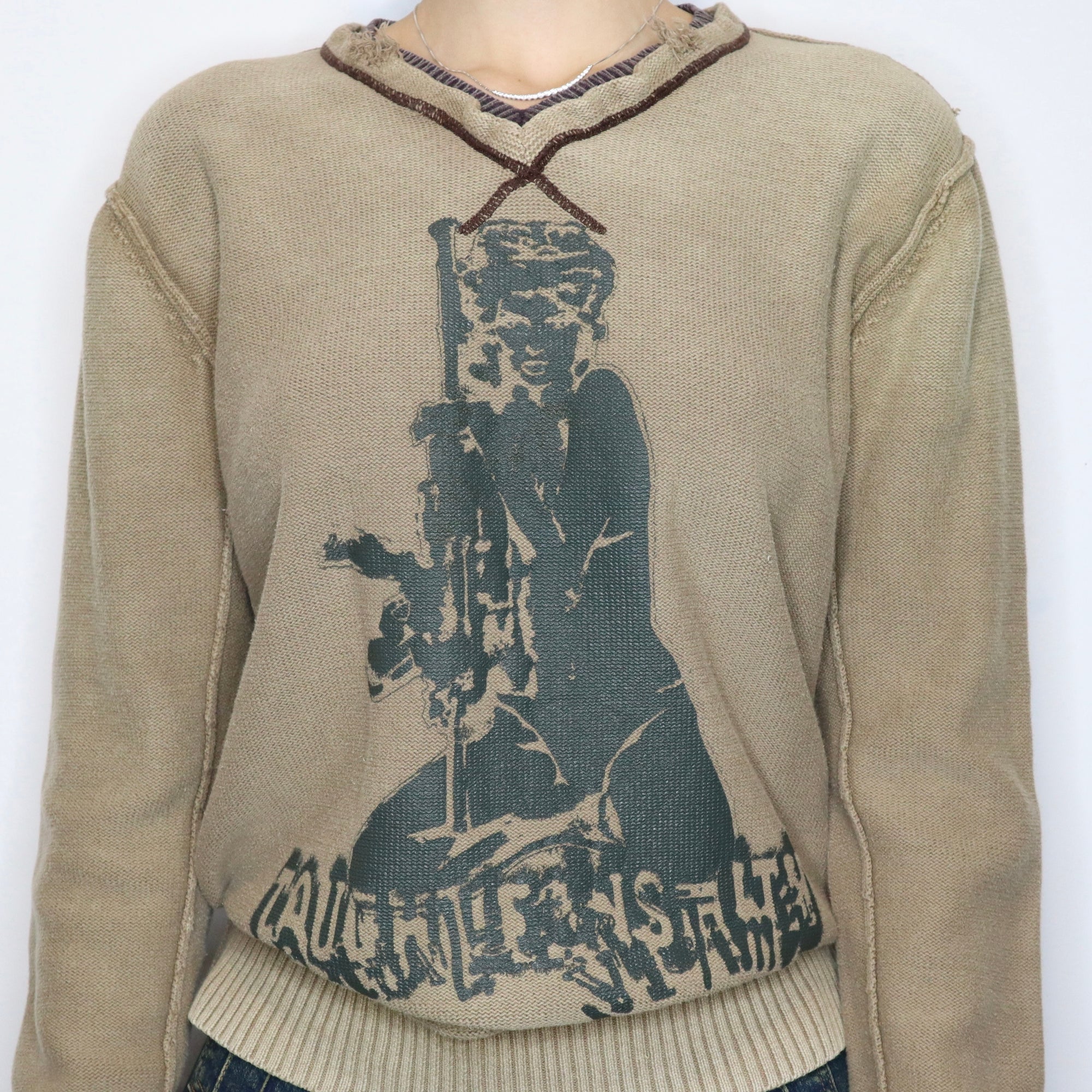 Grunge Graphic Sweater 