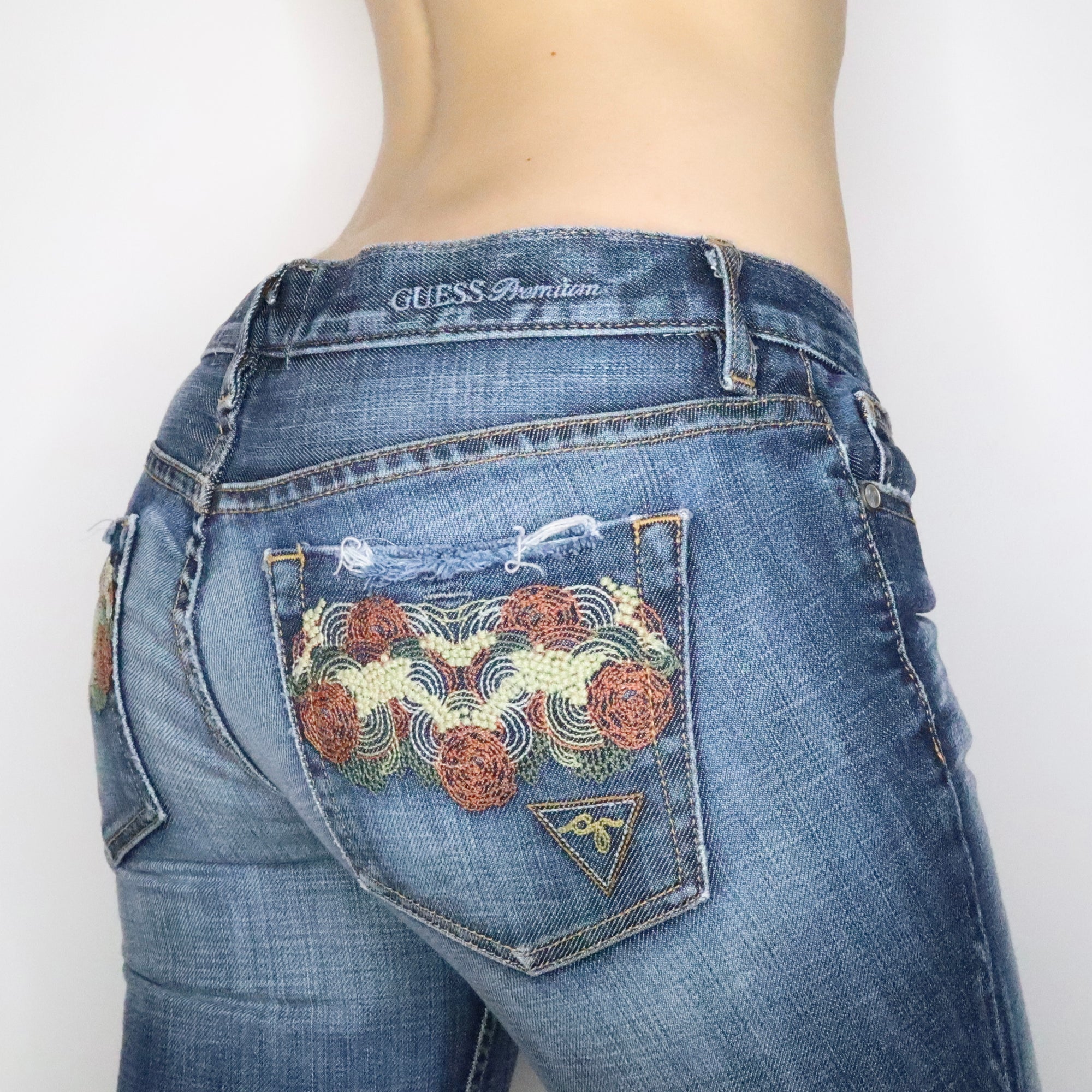 Guess Flare Jeans (S-M)