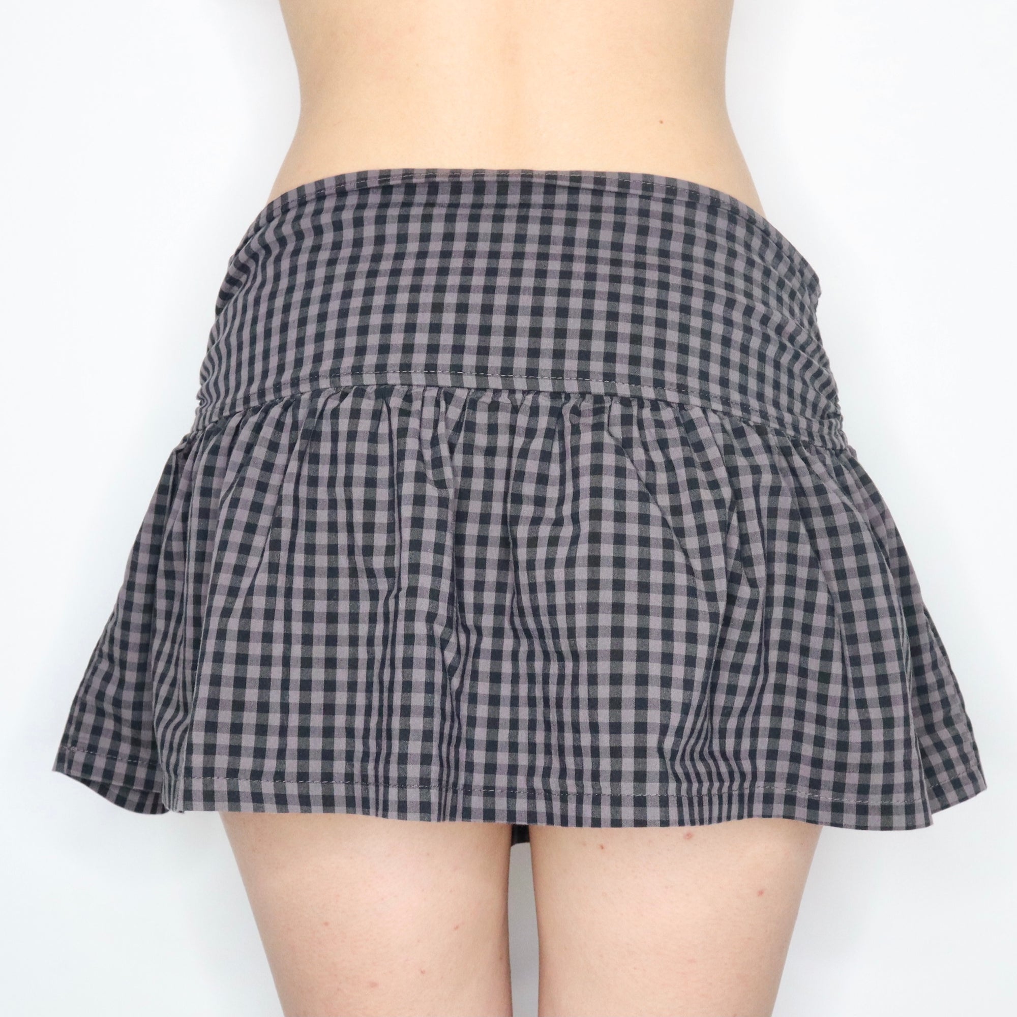 Vintage Early 2000s Black and Grey Checkered Mini Skirt